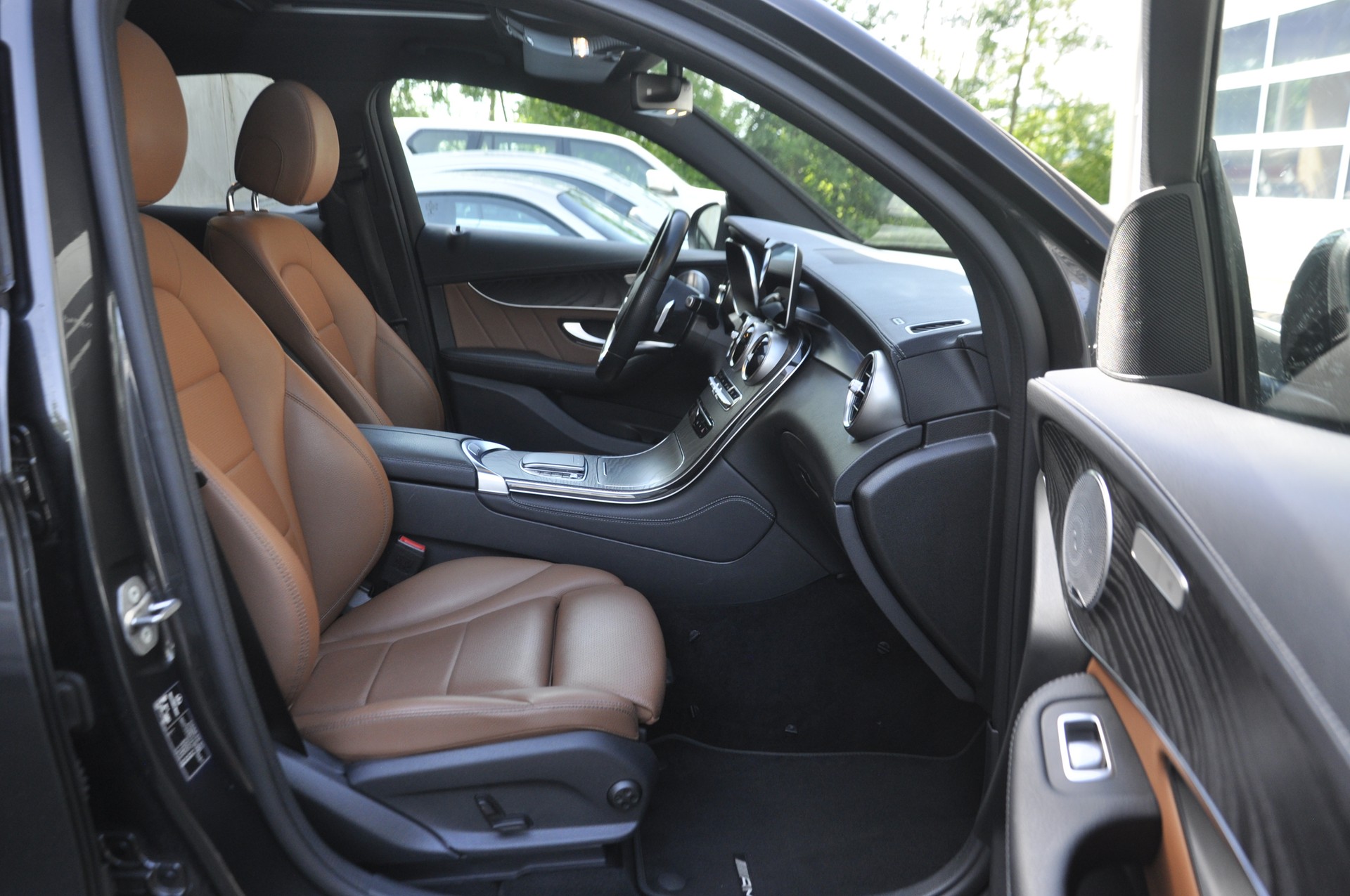 MERCEDES-BENZ GLC Coupé 200 d AMG Line 4Matic 9G-Tronic-image-6