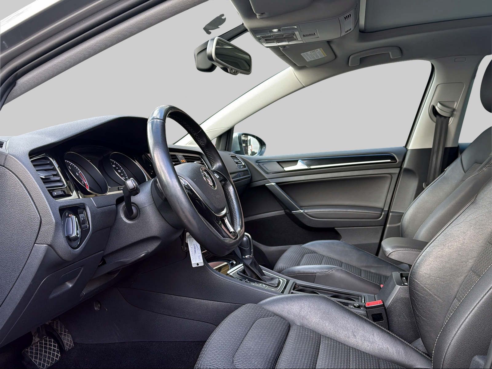 VW Golf Variant 1.4 TSI Highline DSG-image-6
