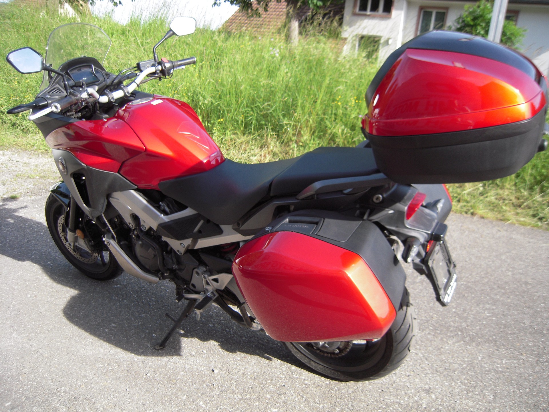 HONDA VFR 800 XA Crossrunner-image-3