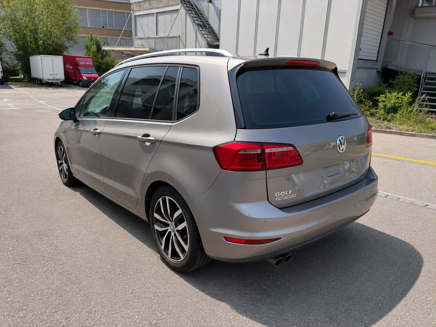 VW Golf Sportsvan 1.4 TSI Allstar R-Line DSG-showroom-element-3