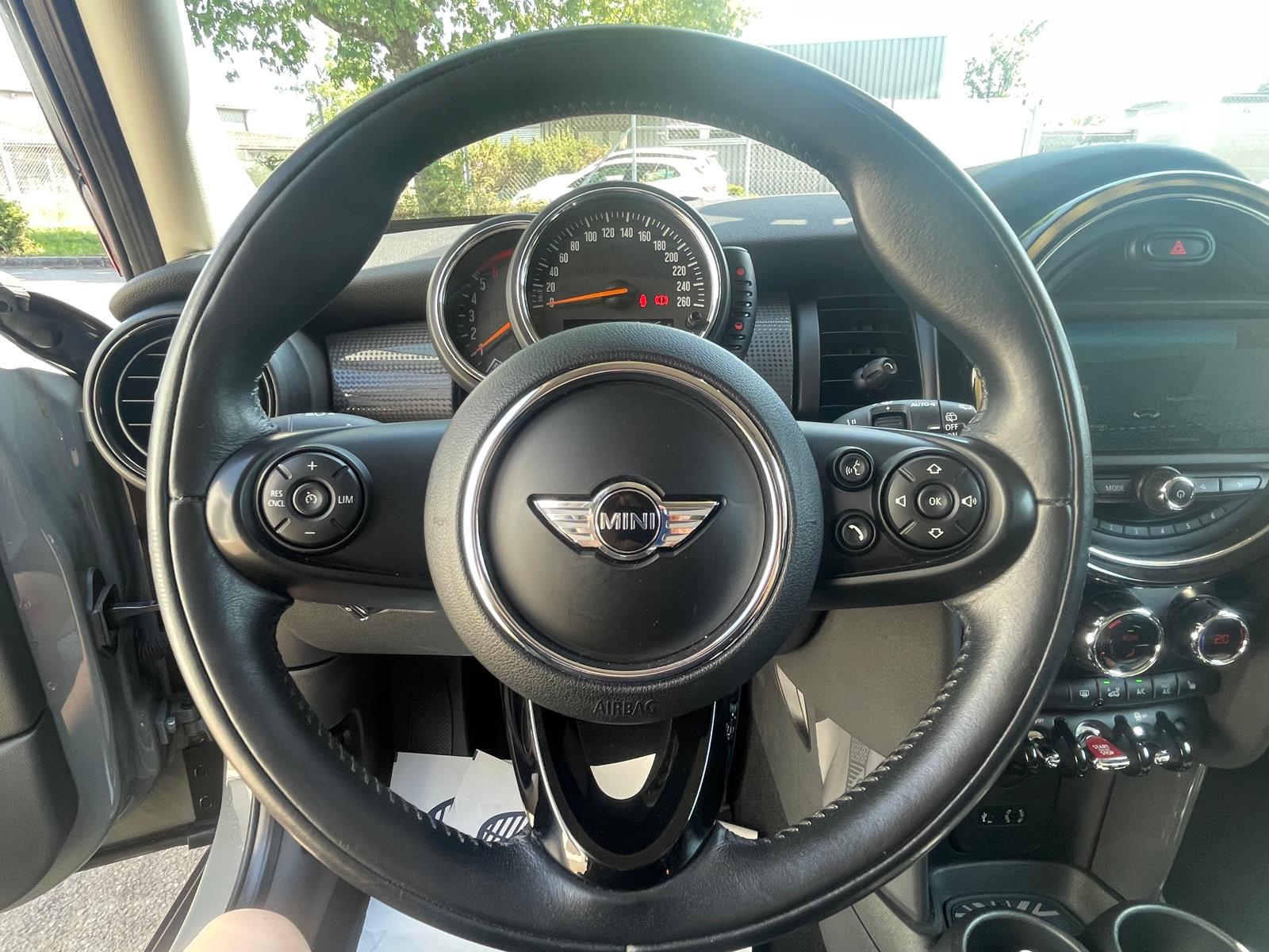 MINI One D-image-7