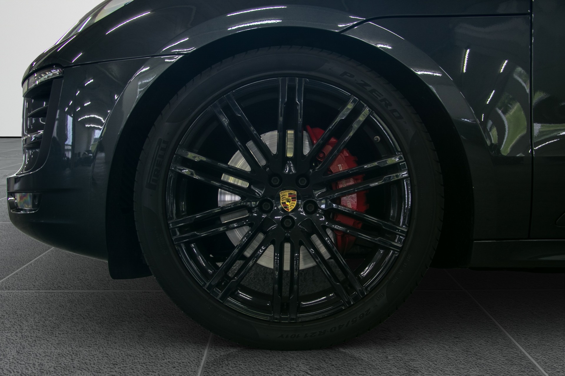 PORSCHE Macan GTS PDK-image-18