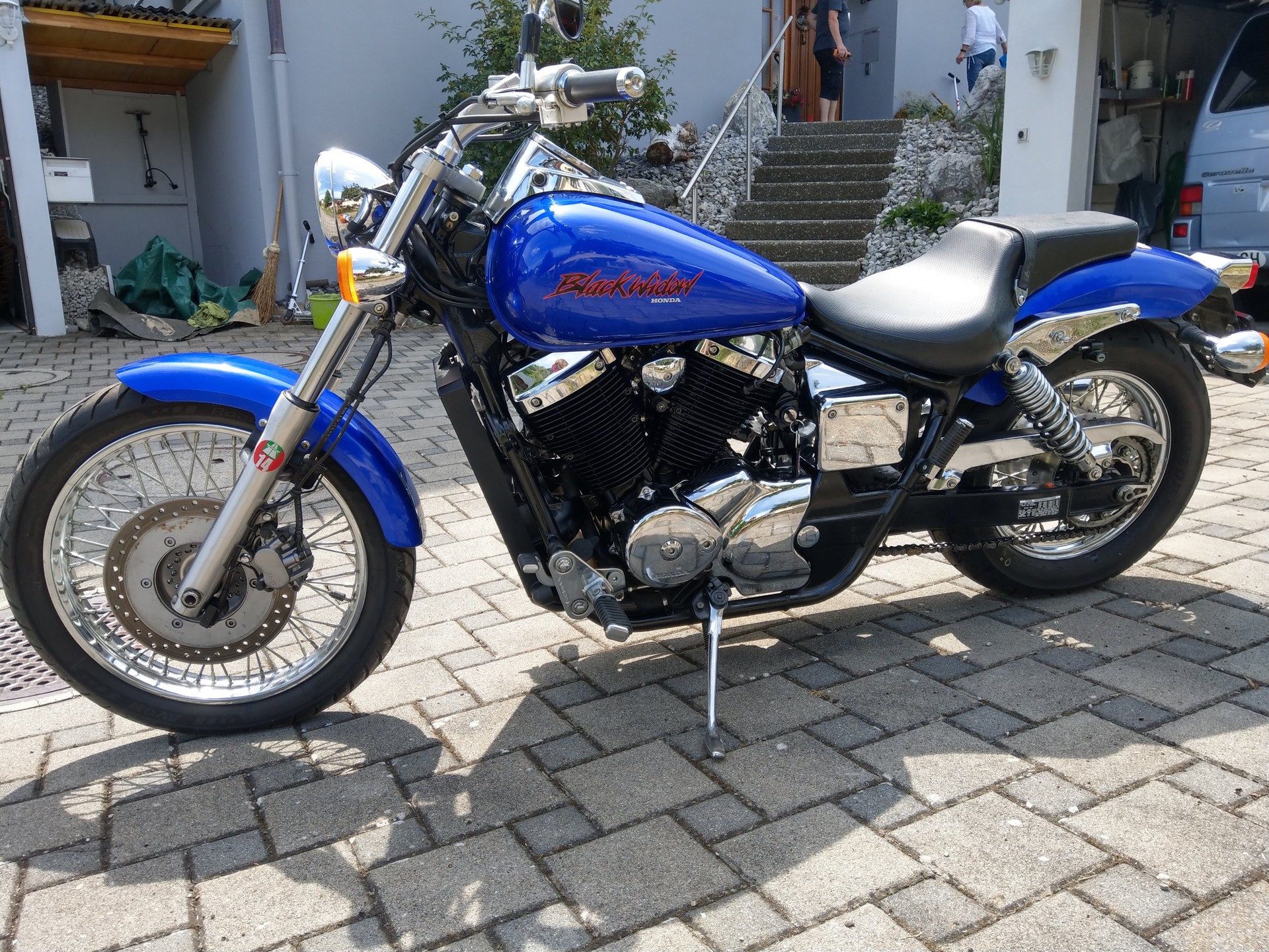 HONDA VT 750 DC Black Widow-image-5