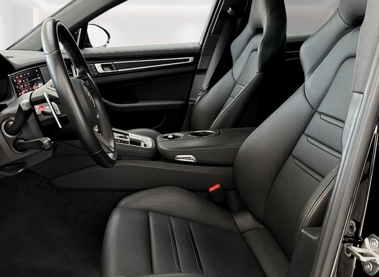 PORSCHE Panamera 4 E-Hybrid Sport Turismo Platinum Edition PDK inkl. Porsche Approved Garantie!-image-10