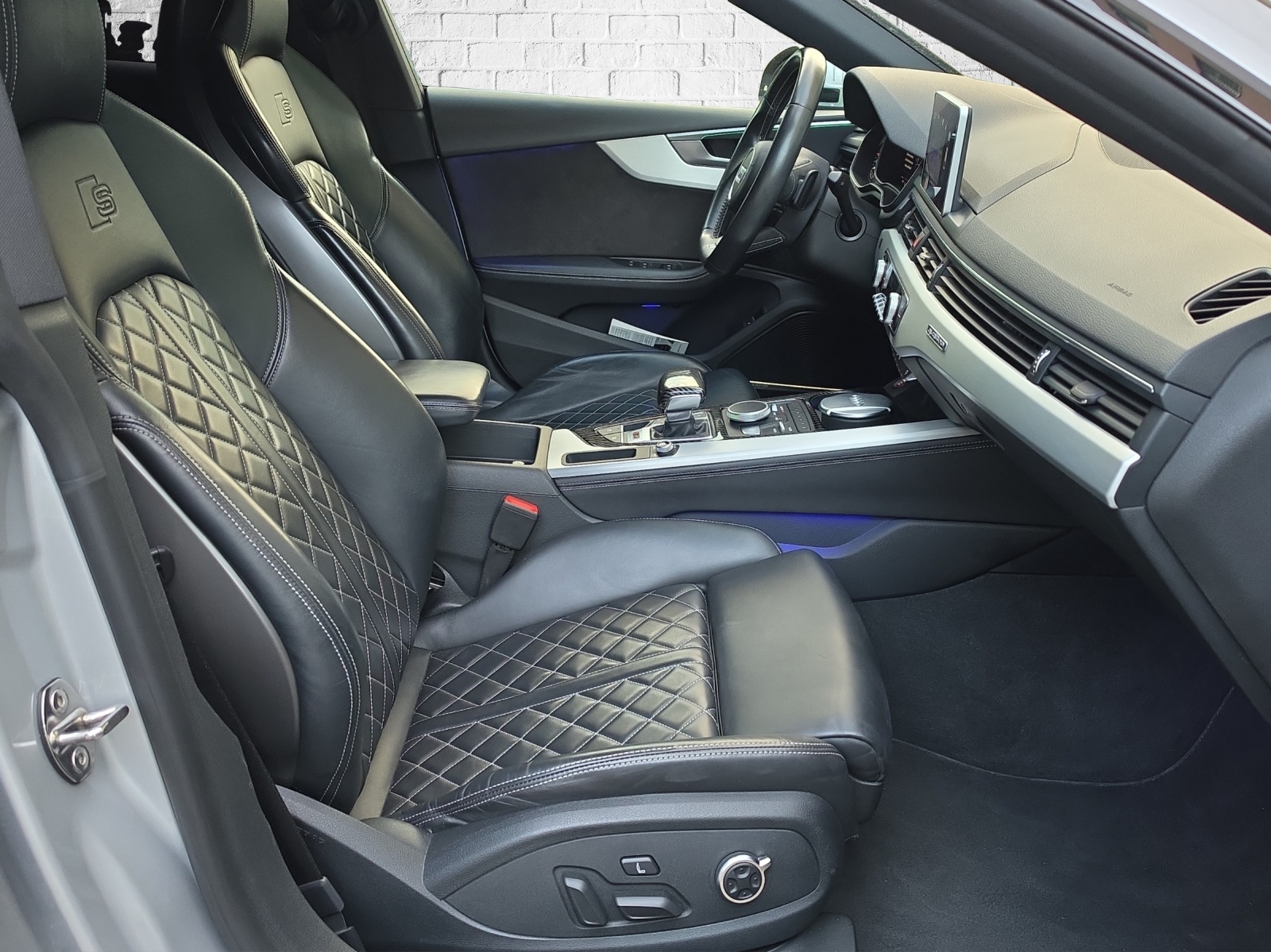 AUDI S5 Sportback 3.0 TFSI quattro tiptronic-image-10