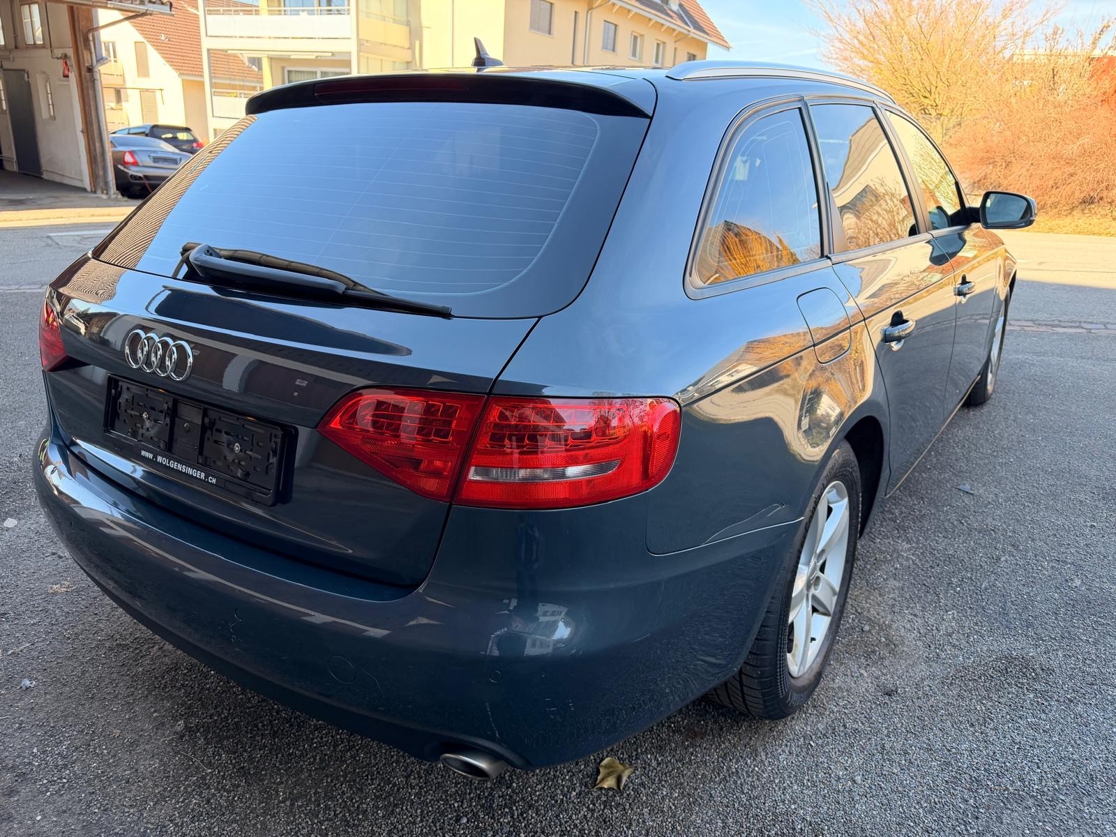 AUDI A4 Avant 3.0 TDI quattro tiptronic-image-4