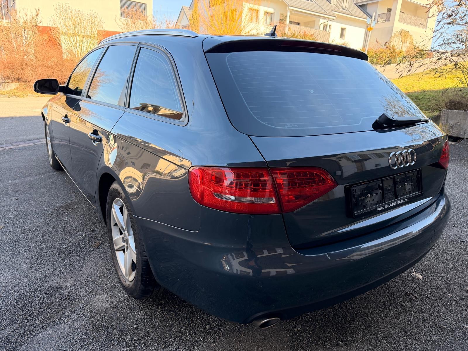 AUDI A4 Avant 3.0 TDI quattro tiptronic-image-3