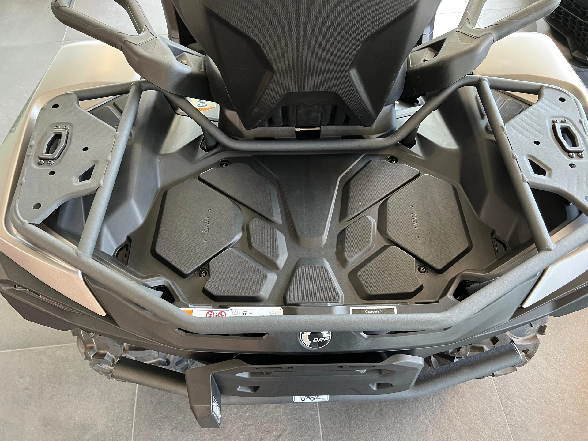 CAN-AM 700 Max XT ABS T-image-9
