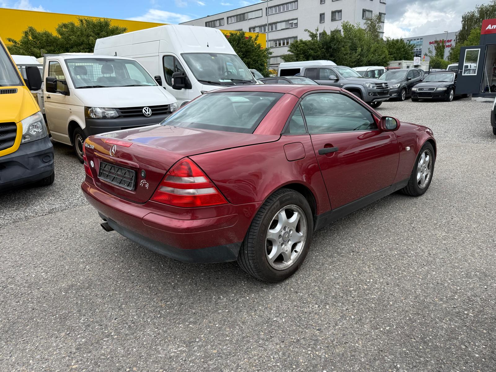 MERCEDES-BENZ SLK 200-image-4