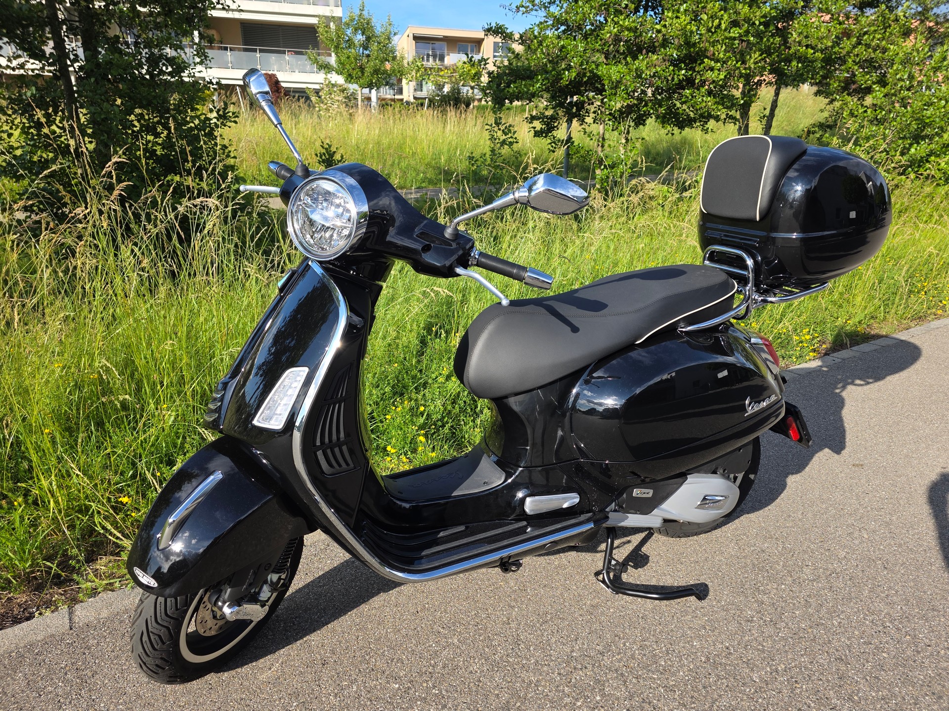 PIAGGIO GTS 125 / M 3-image-0