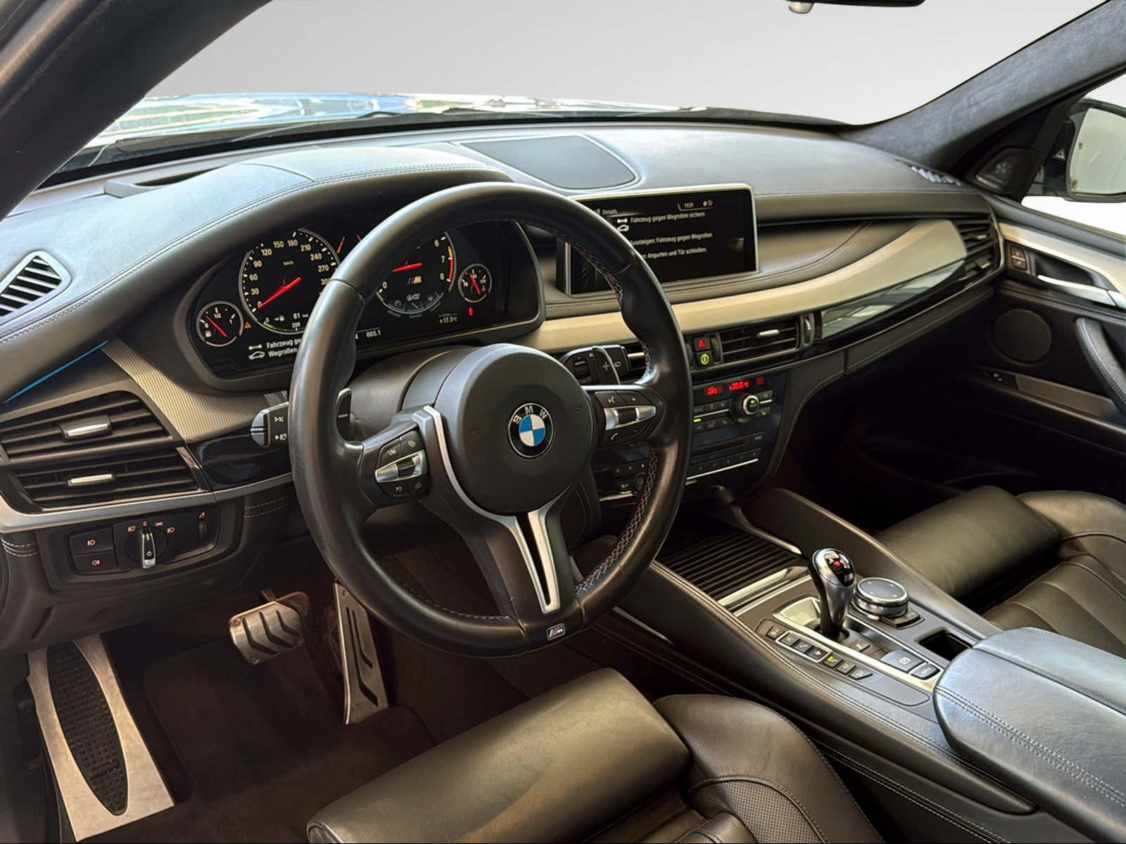 BMW X5M Steptronic-image-13