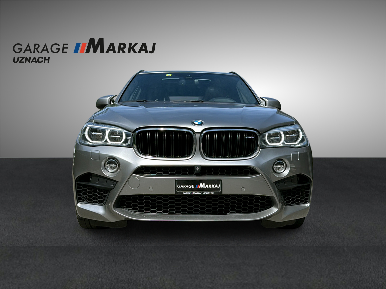BMW X5M Steptronic-showroom-element-1