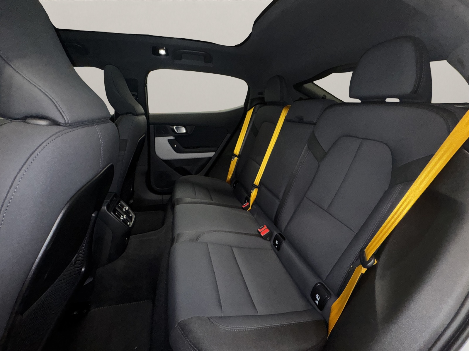 POLESTAR 2 Long Range Dual Motor Performance-image-14
