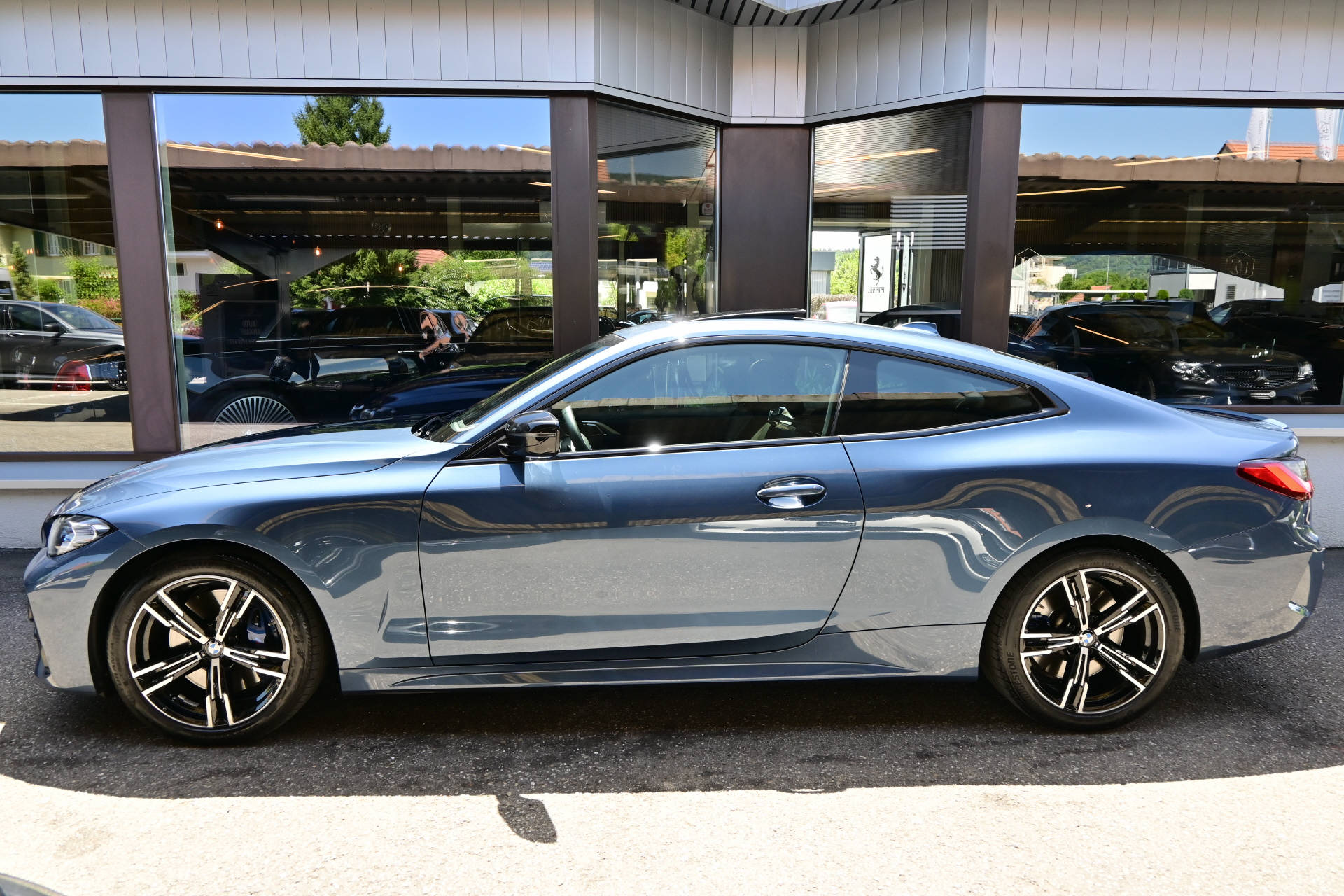 BMW M440i xDrive Coupé *Schiebedach*Head up Display*-showroom-element-3