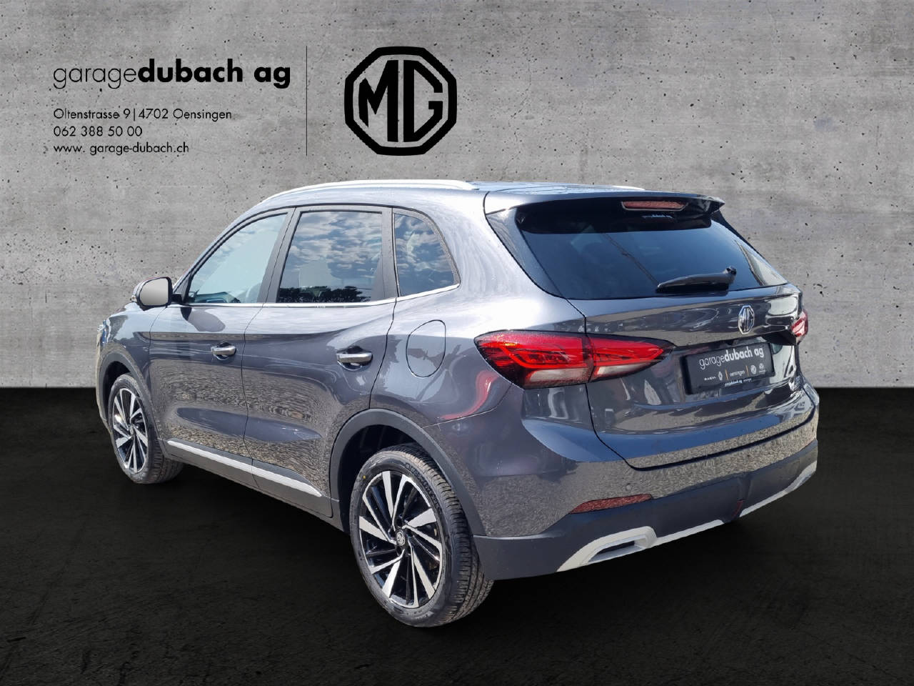 MG ZS 1.5 Hybrid+ Luxury-showroom-element-3