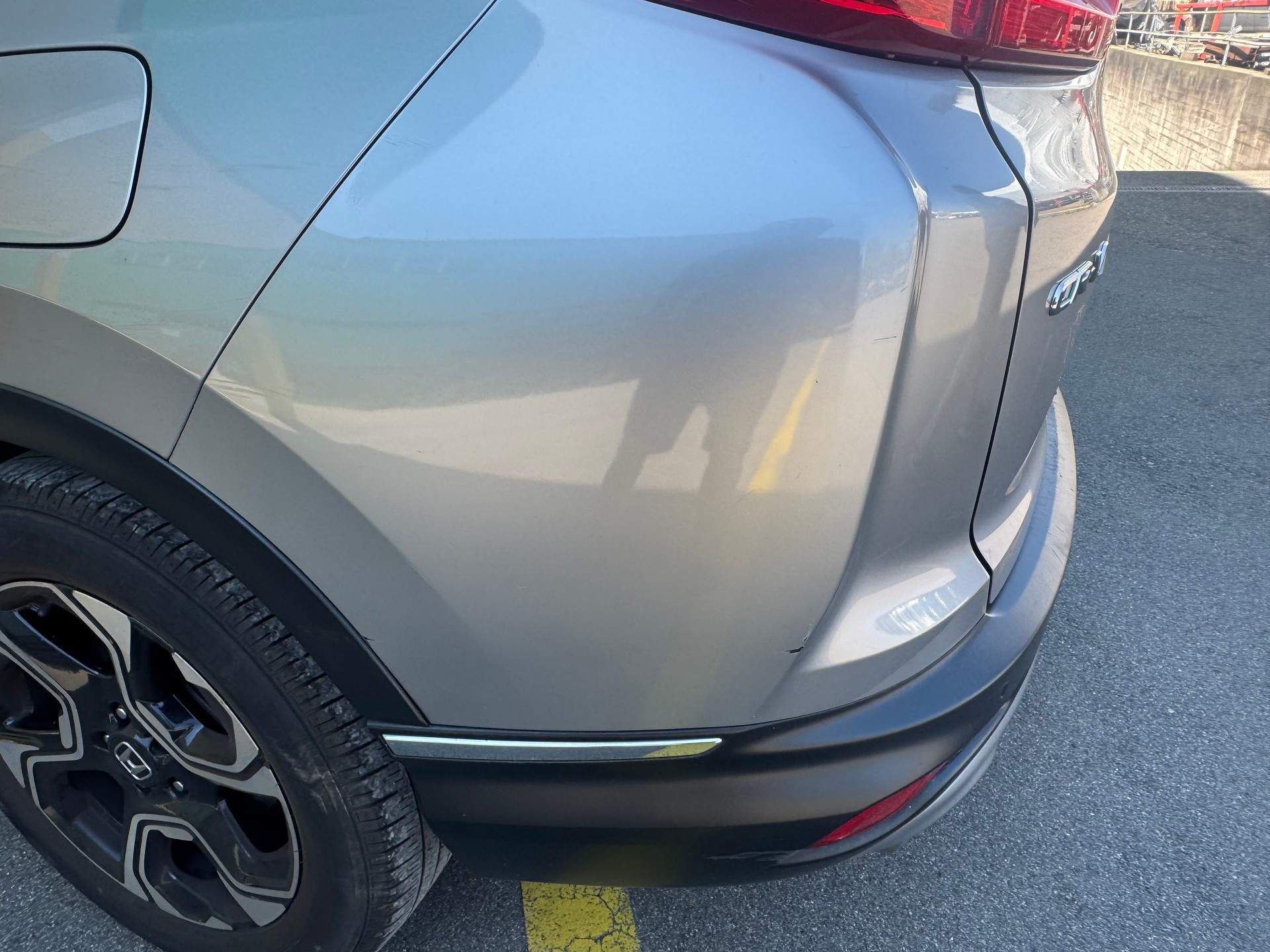 HONDA CR-V 1.5 i-VTEC Executive 4WD Automatic-image-7