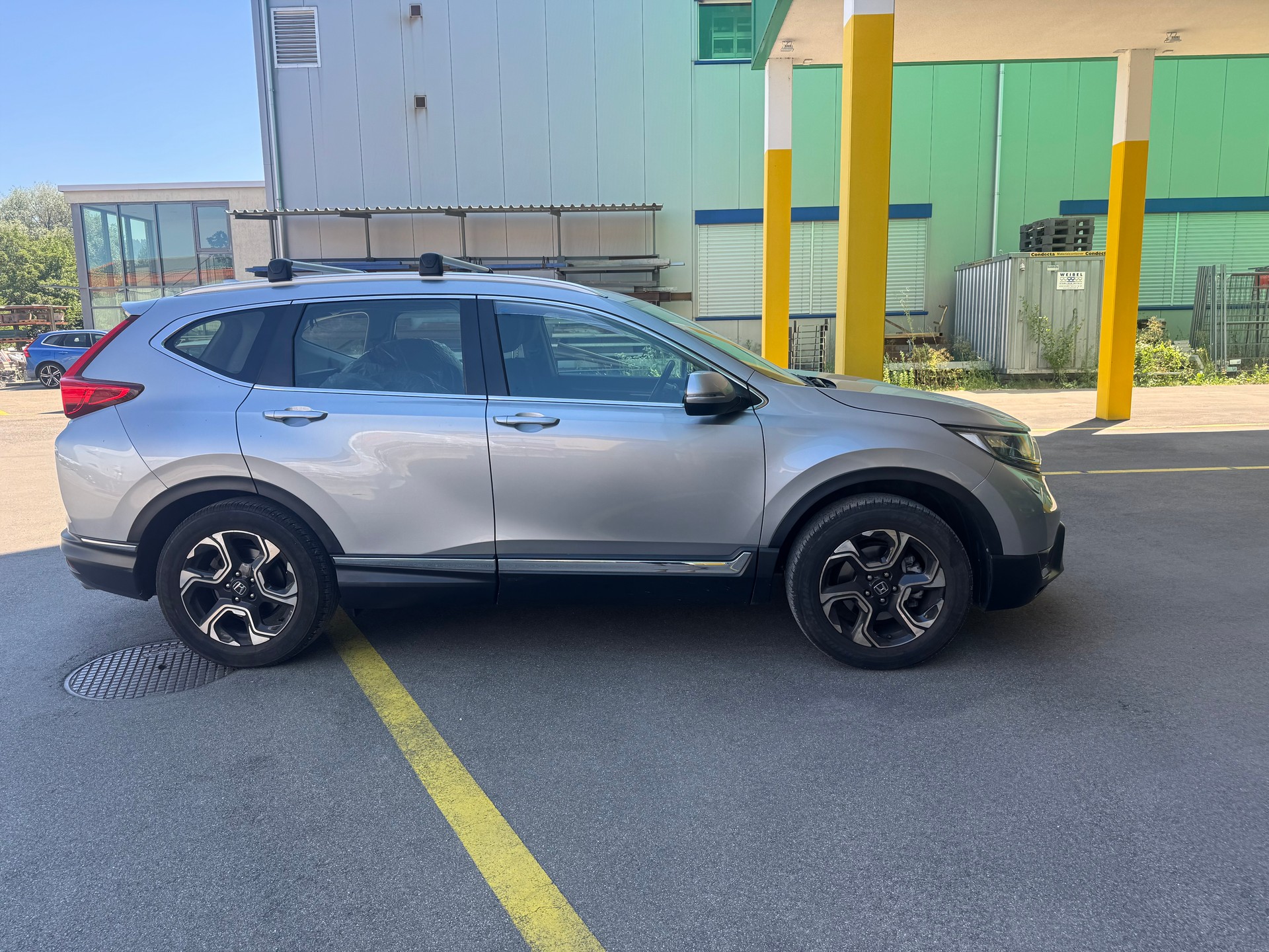 HONDA CR-V 1.5 i-VTEC Executive 4WD Automatic-showroom-element-2