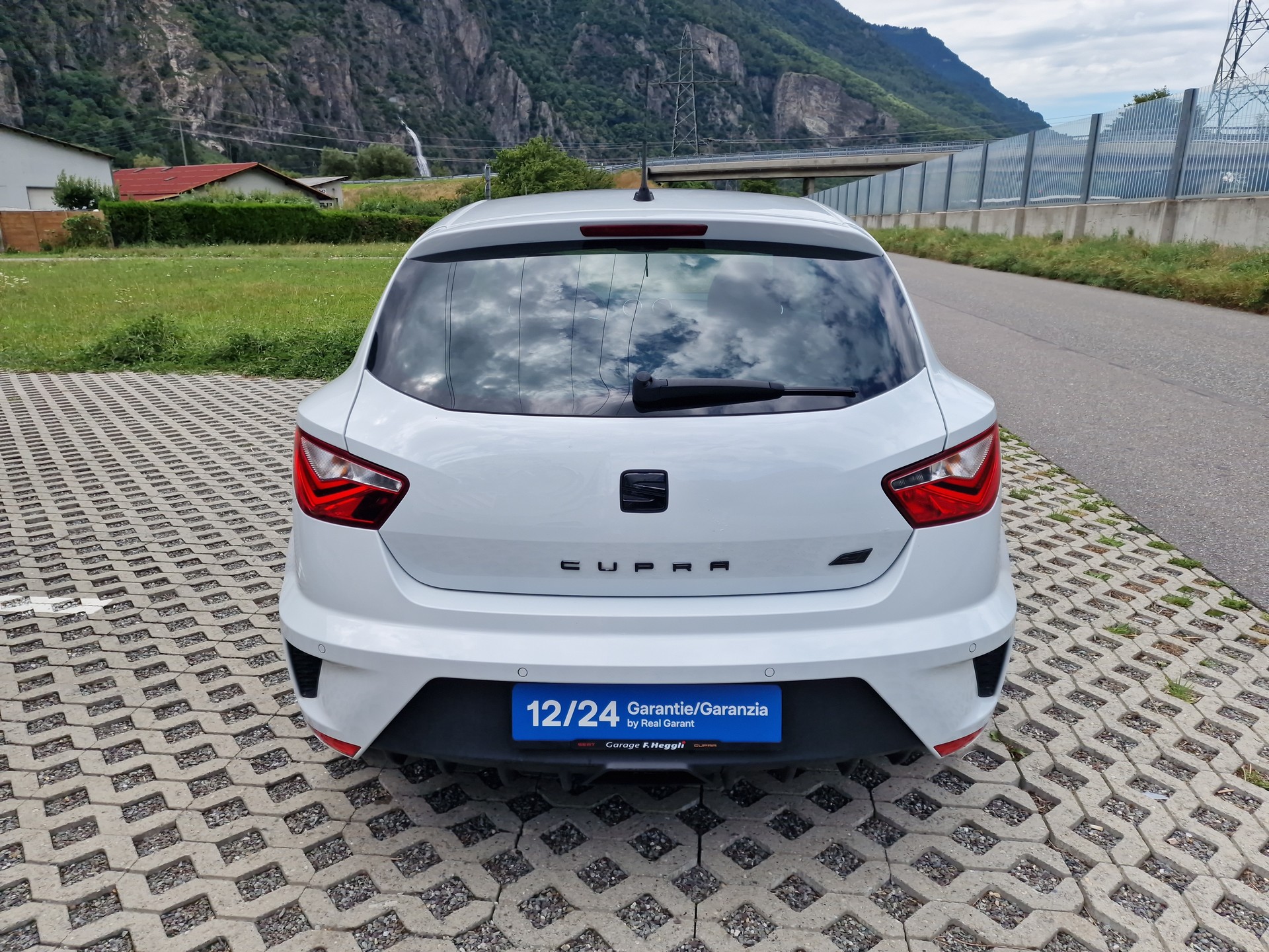 SEAT Ibiza SC 1.8 TSI Cupra-image-5