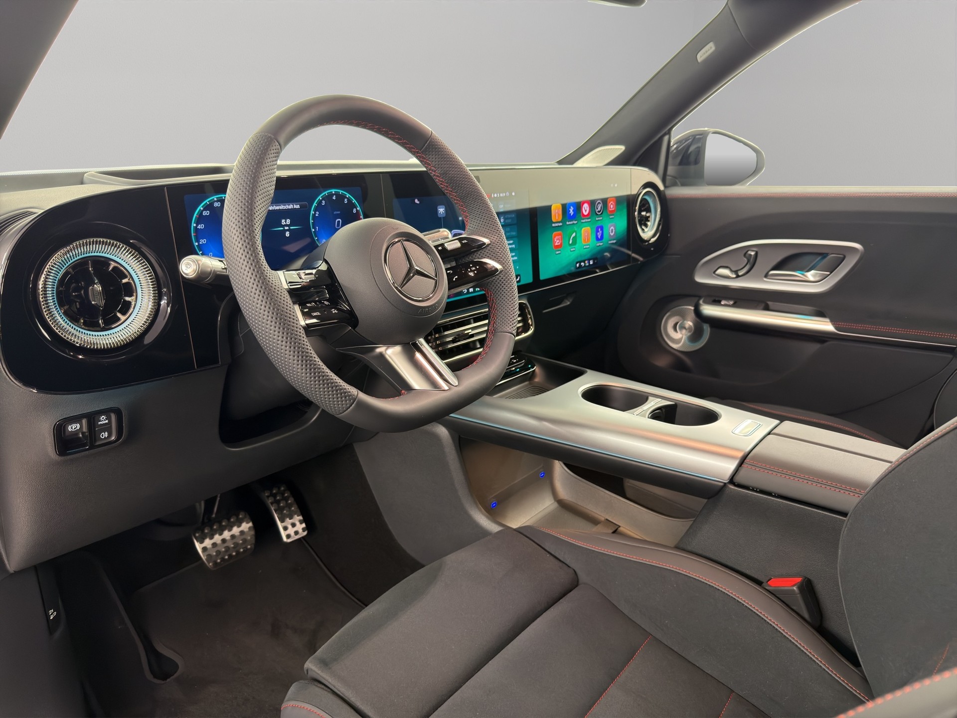 MERCEDES-BENZ GLB 220 4matic-image-10