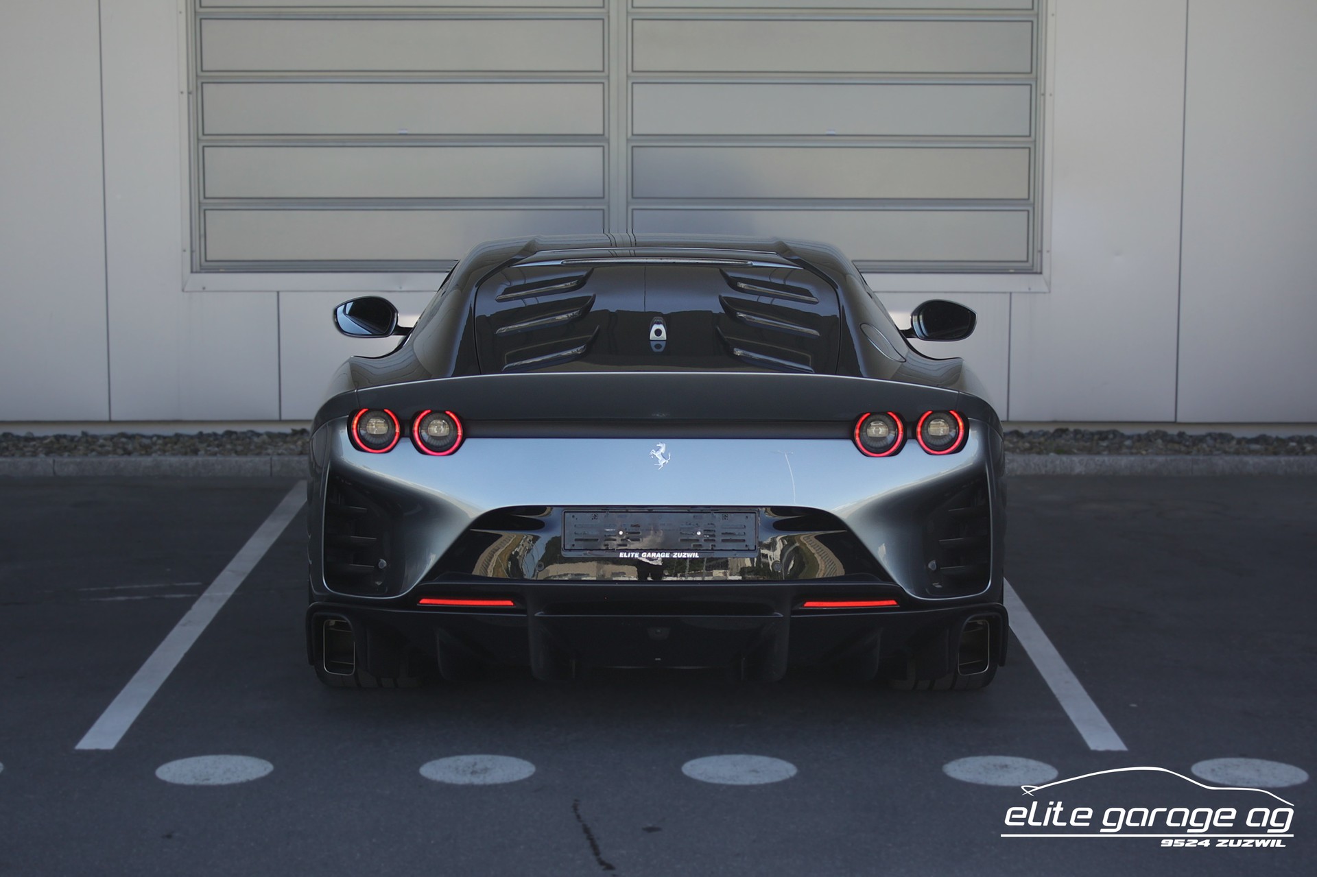 FERRARI 812 Competizione AUS 1. HAND-image-3
