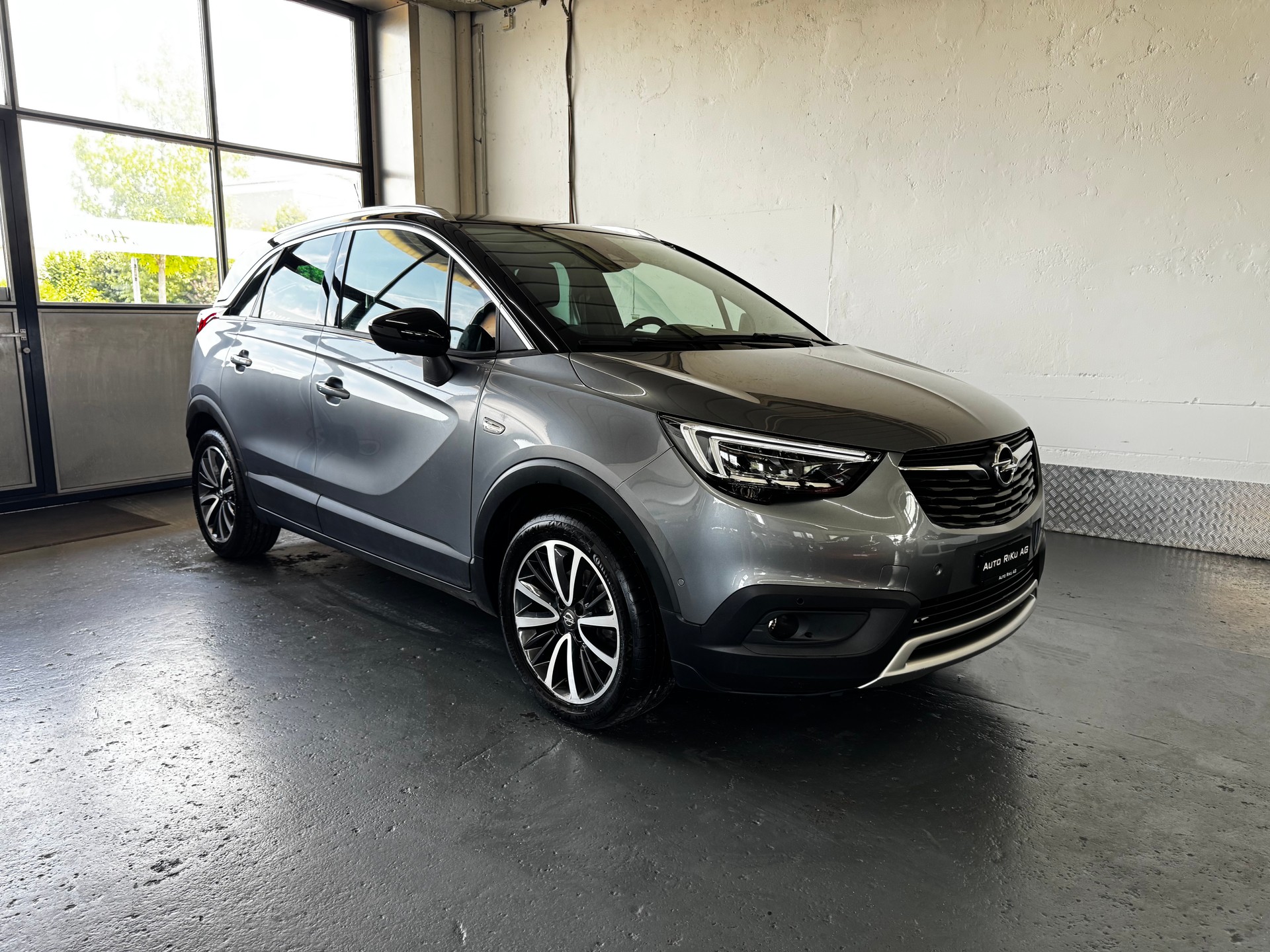 OPEL Crossland X 1.2i TP Ultimate-showroom-element-1