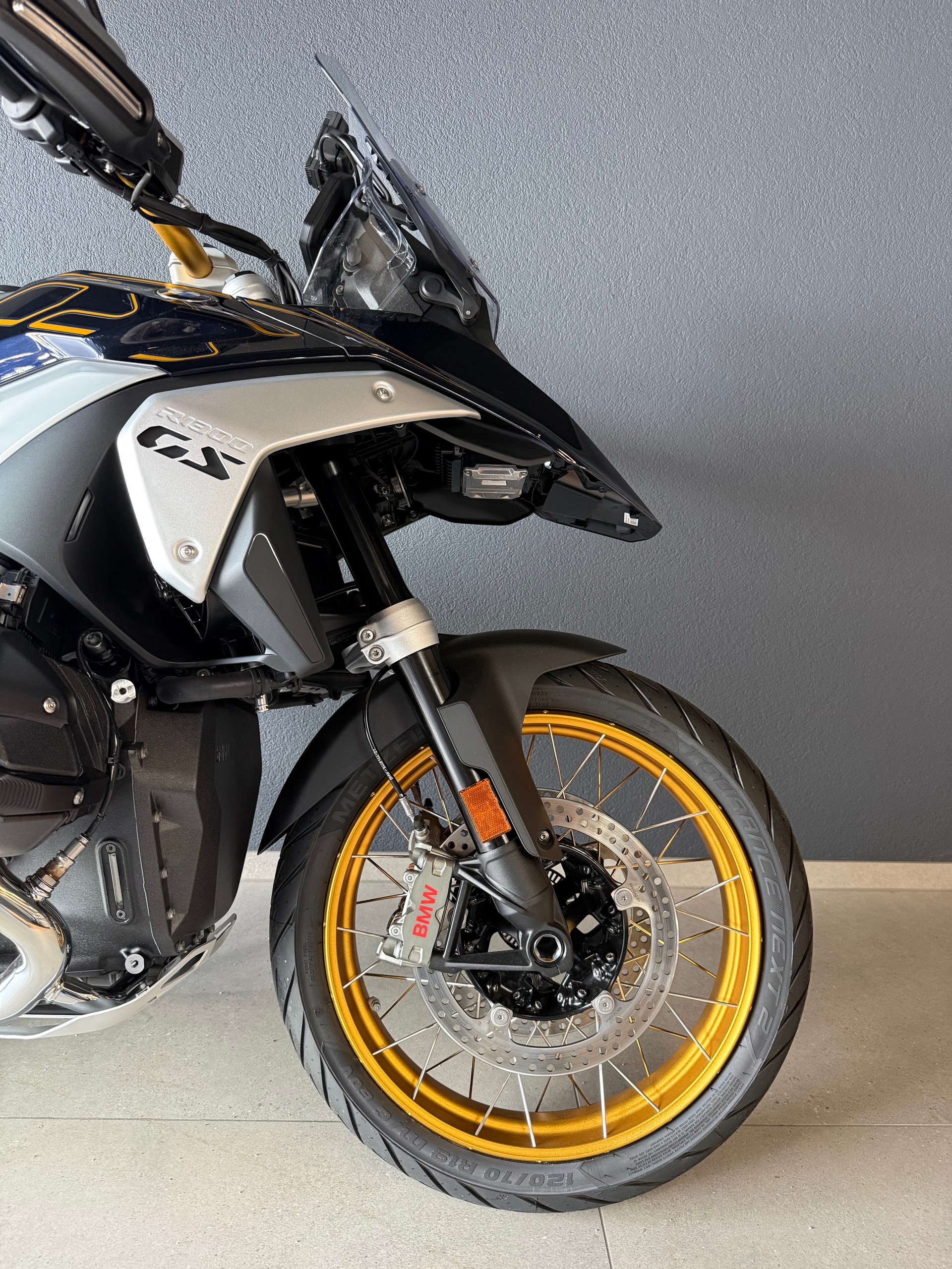 BMW R 1300 GS-image-9