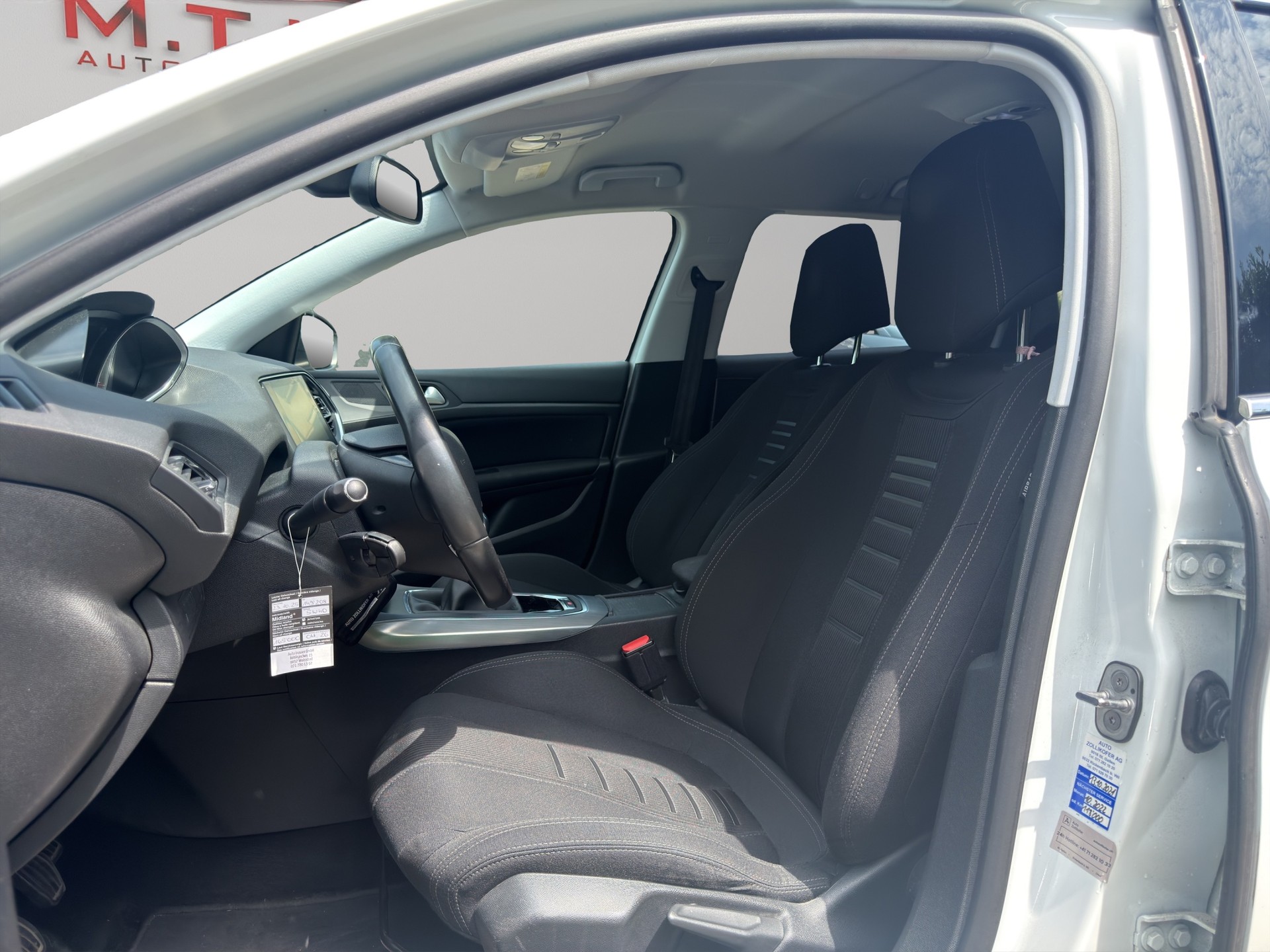 PEUGEOT 308 SW 1.6 THP Allure-image-11