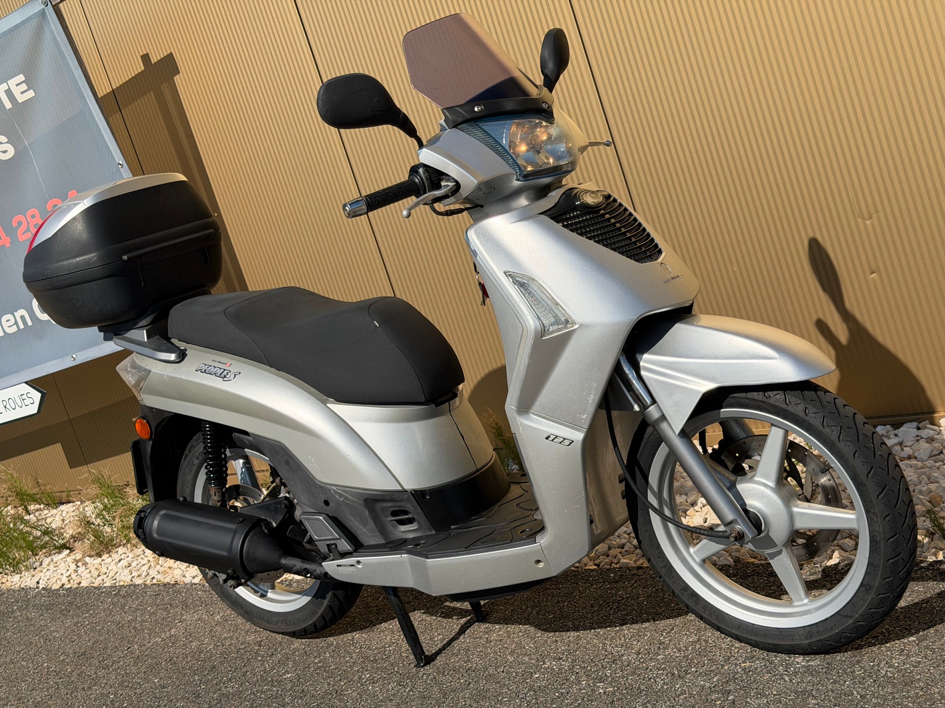 KYMCO People S 125-4T-image-2