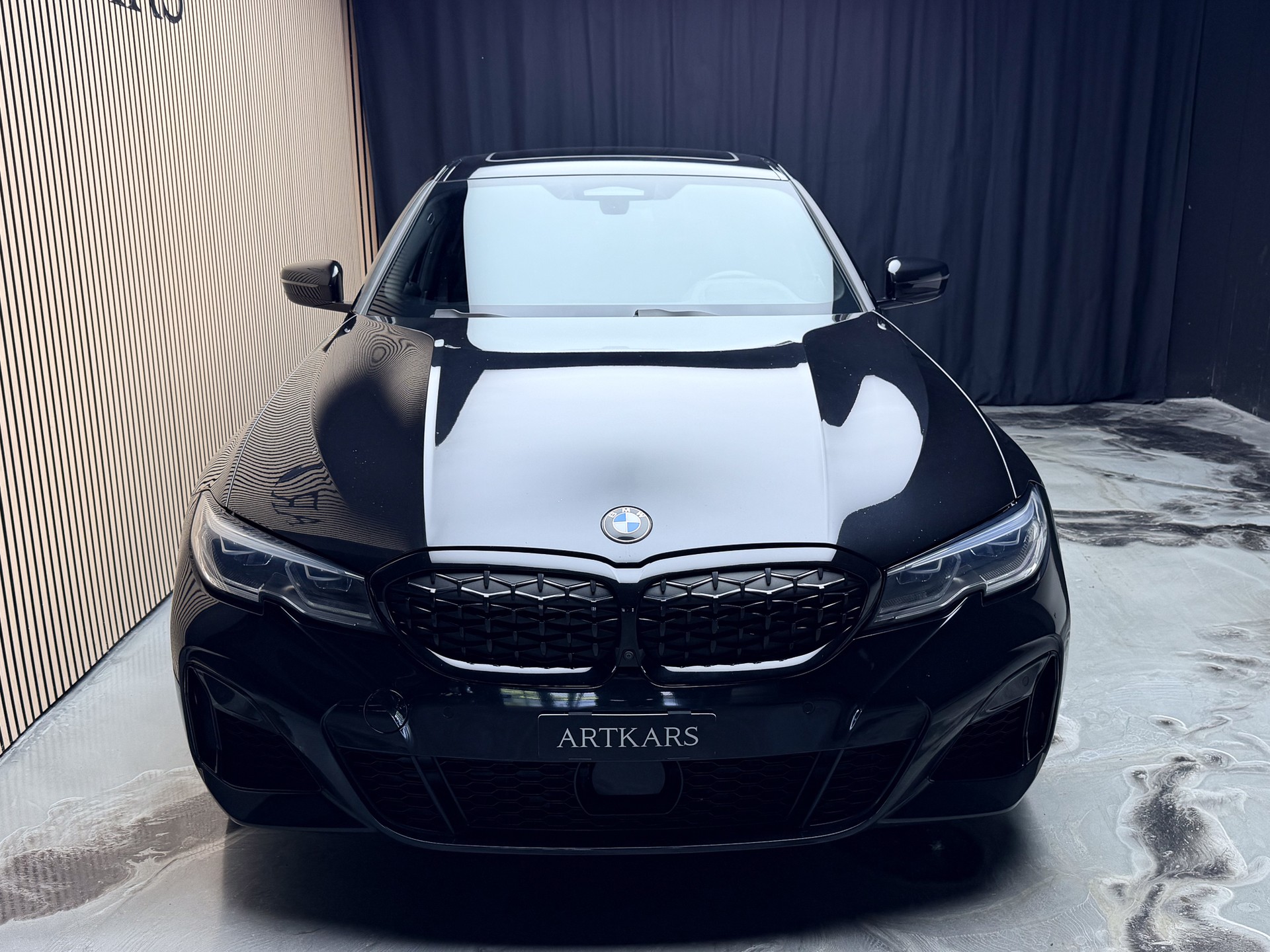 BMW M340i xDrive Steptronic-showroom-element-2