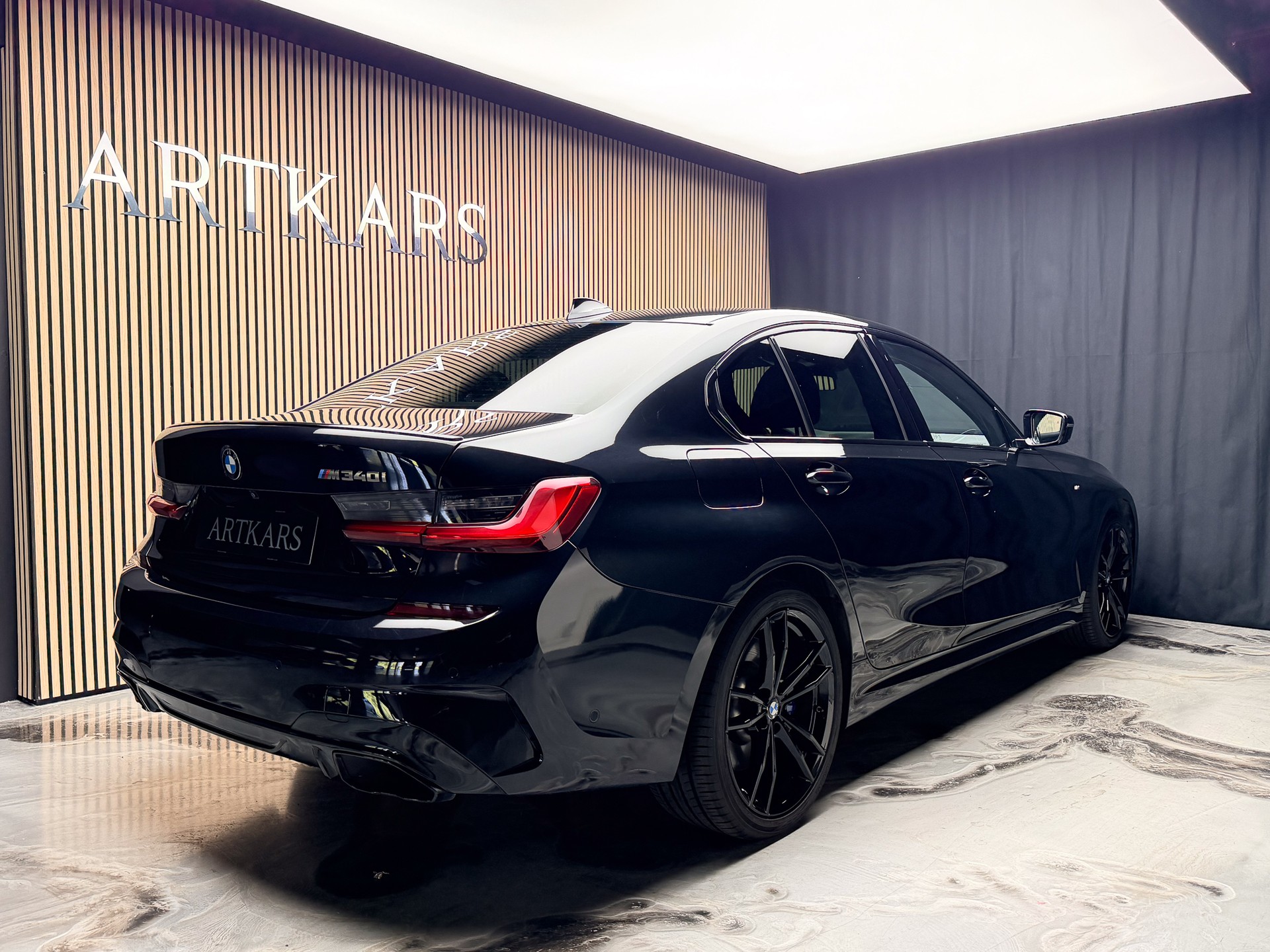 BMW M340i xDrive Steptronic-showroom-element-3