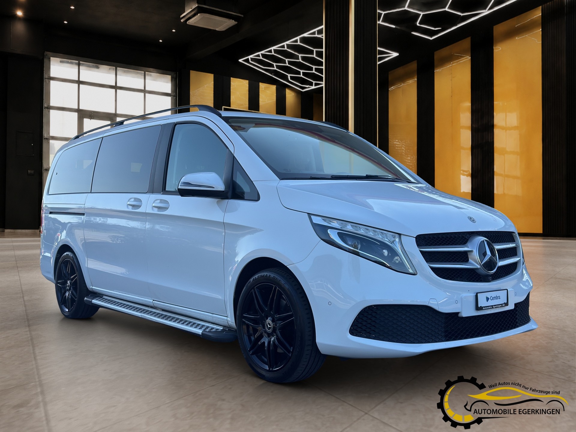 MERCEDES-BENZ V 300 d lang 4matic Van 9G-Tronic-showroom-element-2