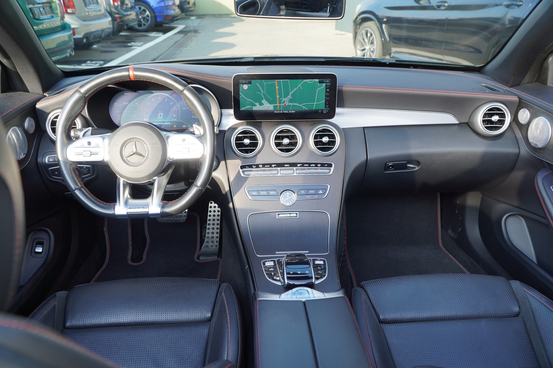 MERCEDES-BENZ C 43 Cabriolet AMG 4Matic 9G-Tronic-image-17