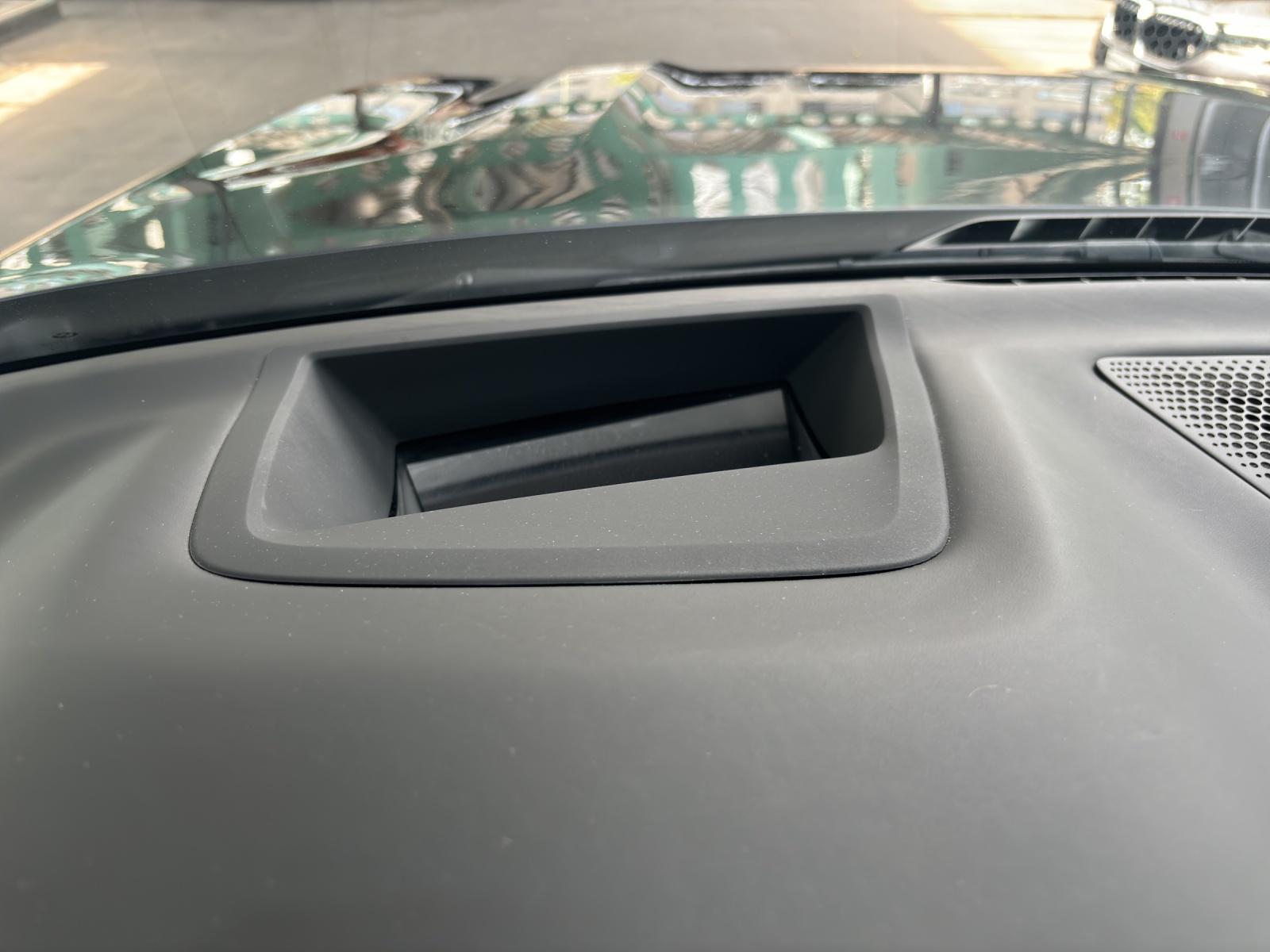 BMW X7 M50i-image-22