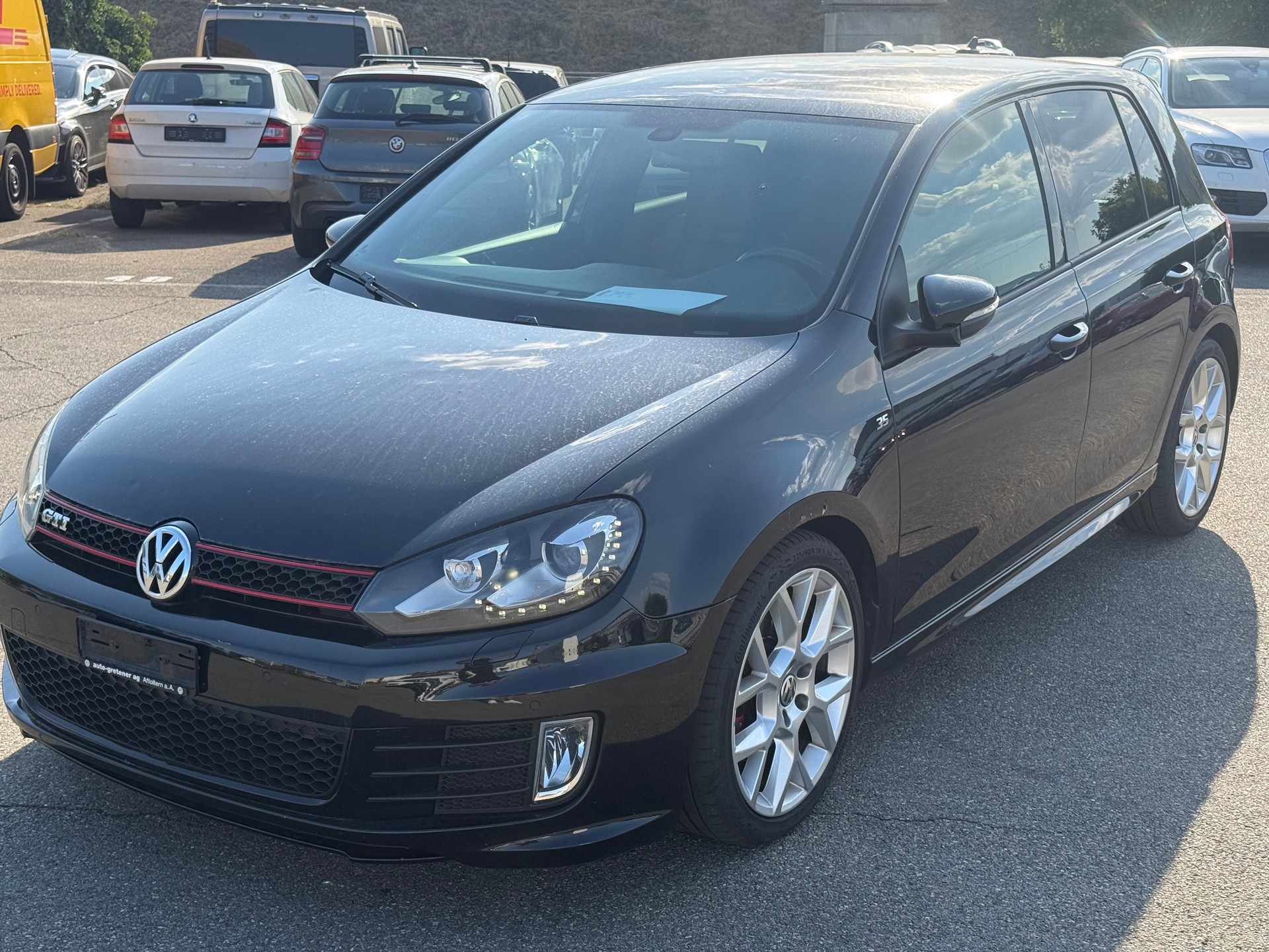 VW Golf 2.0 TSI GTI Edition 35 DSG-image-2