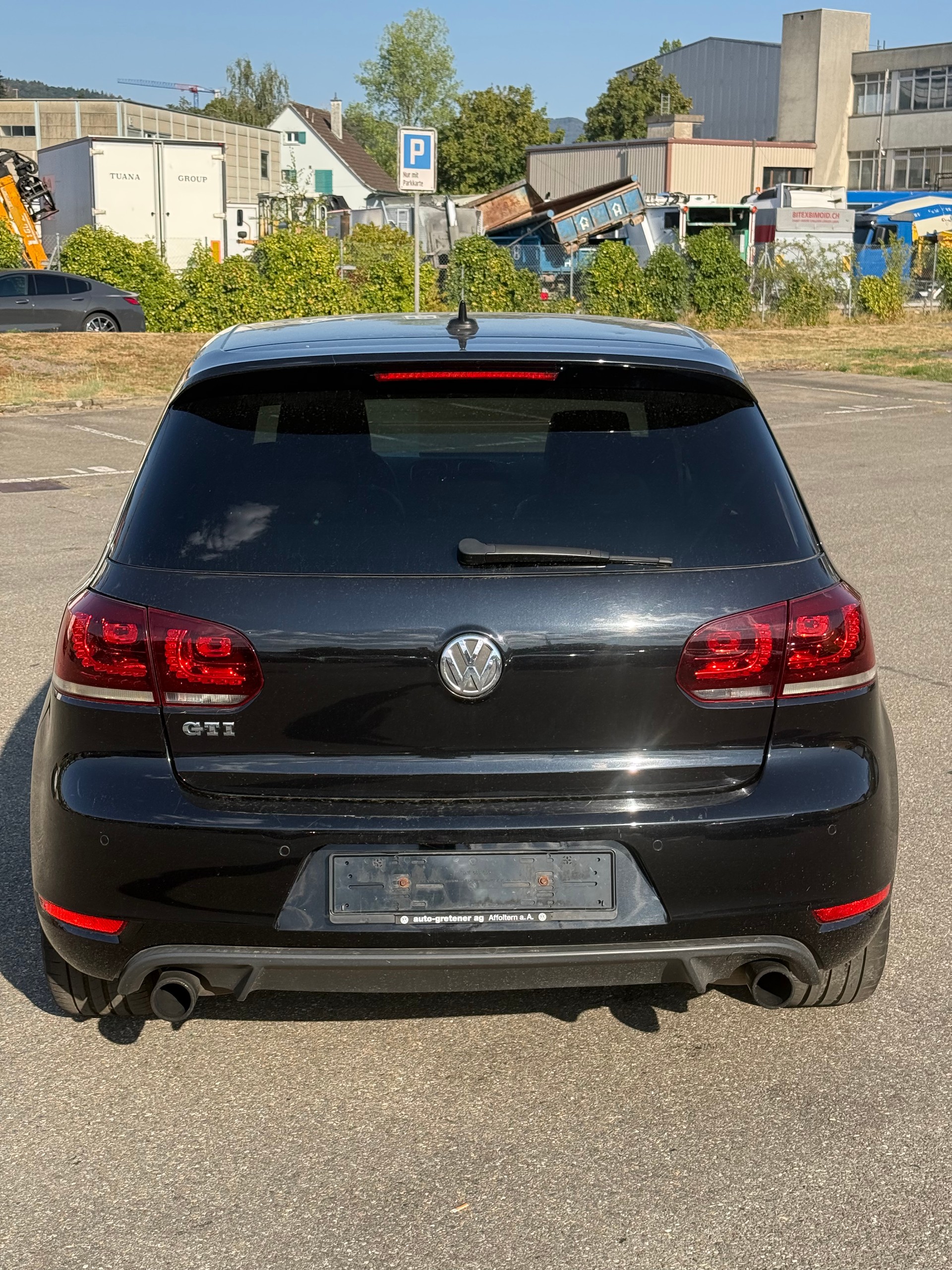 VW Golf 2.0 TSI GTI Edition 35 DSG-image-7