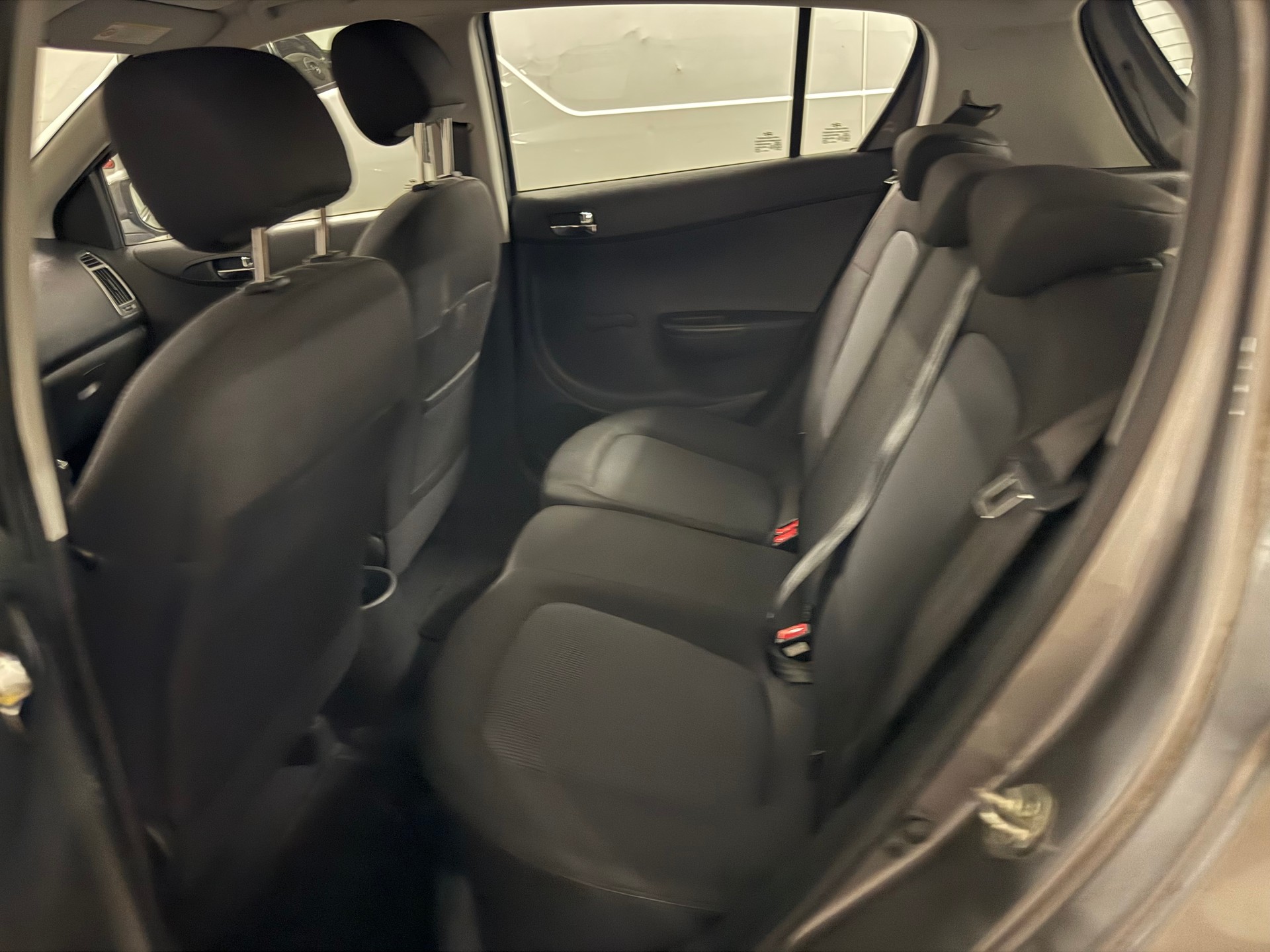 HYUNDAI i20 1.4 Style-image-11