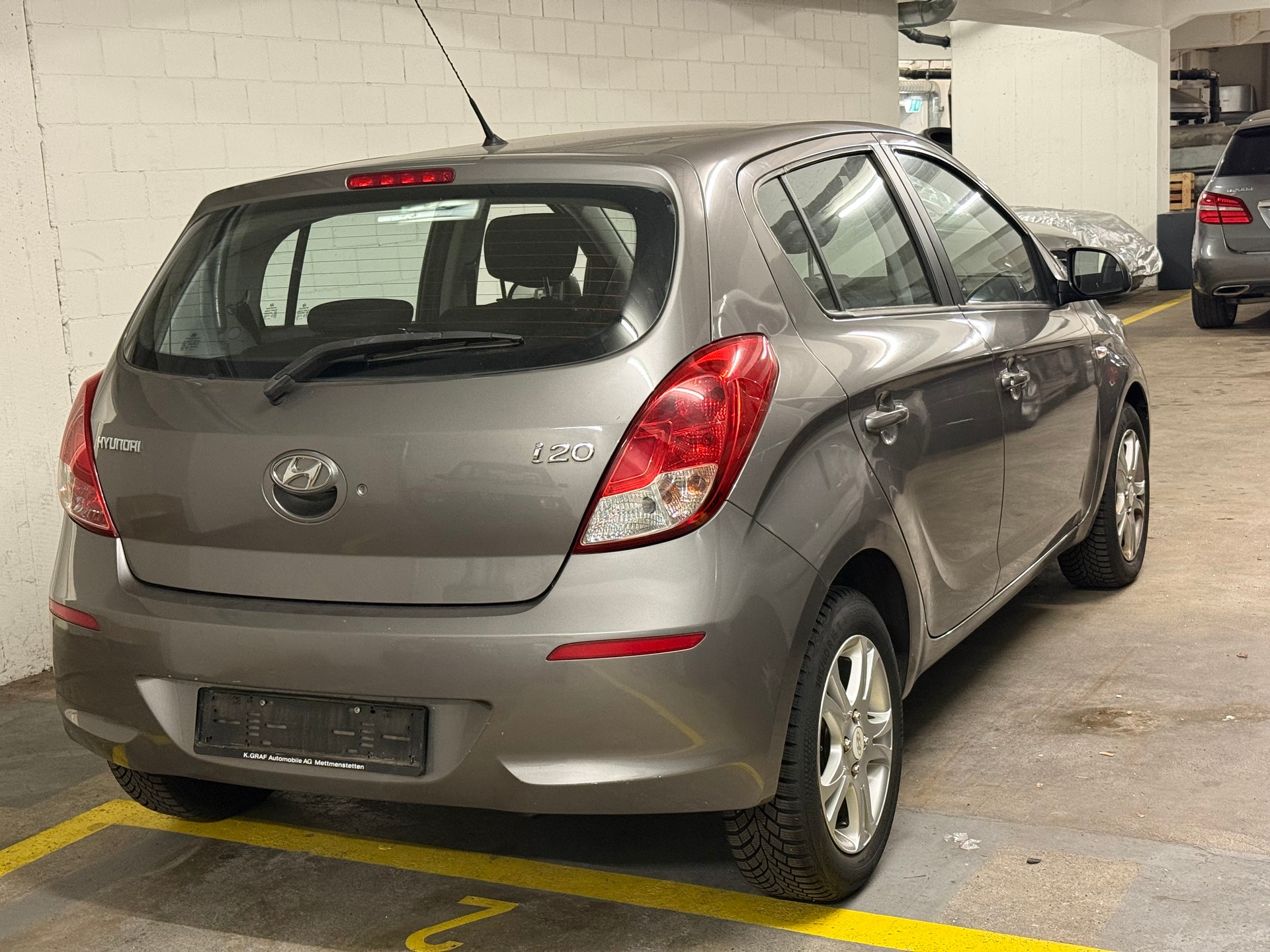 HYUNDAI i20 1.4 Style-image-4