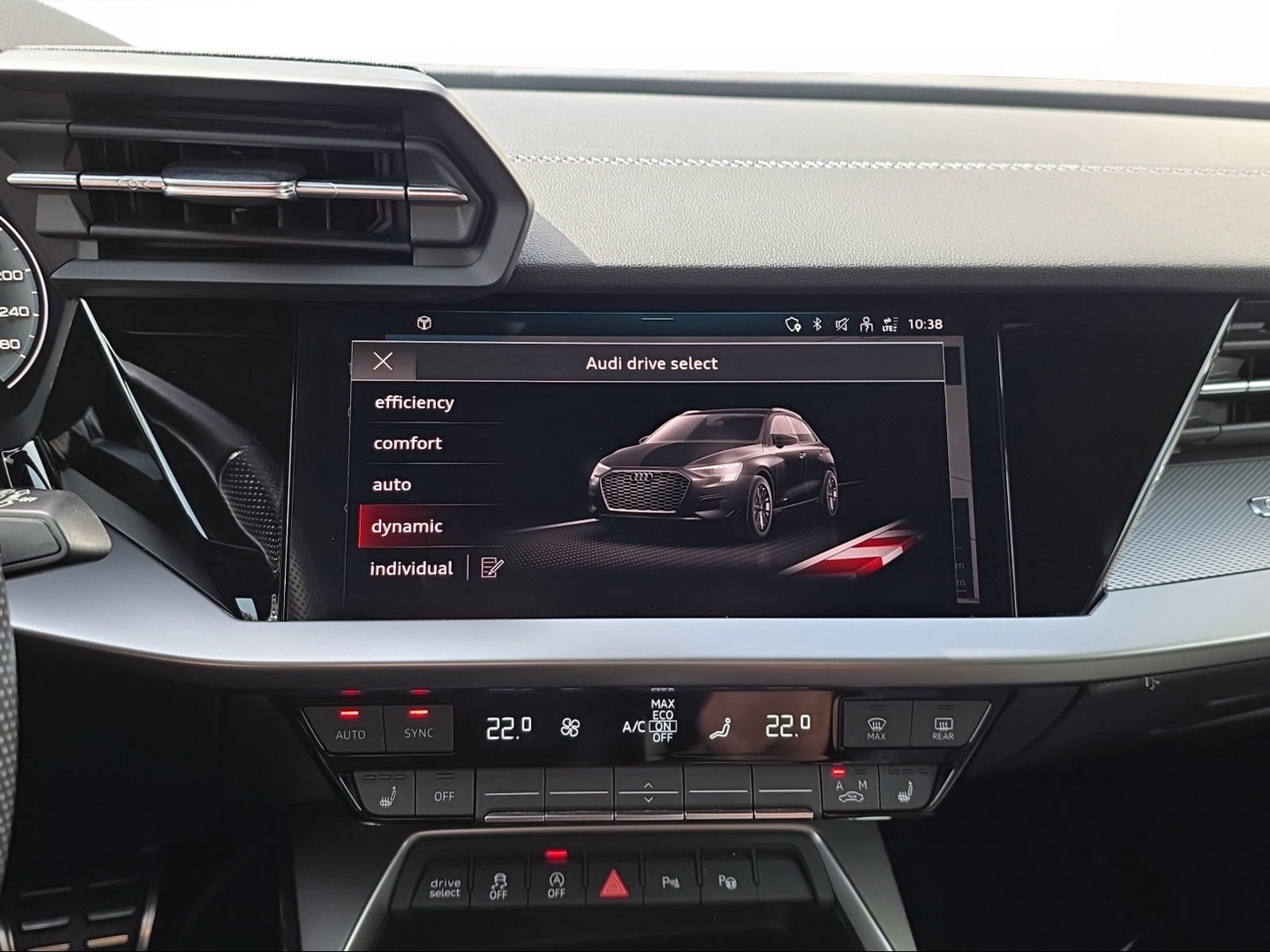AUDI A3 Sportback 35 TFSI S line Attraction S-tronic-image-8