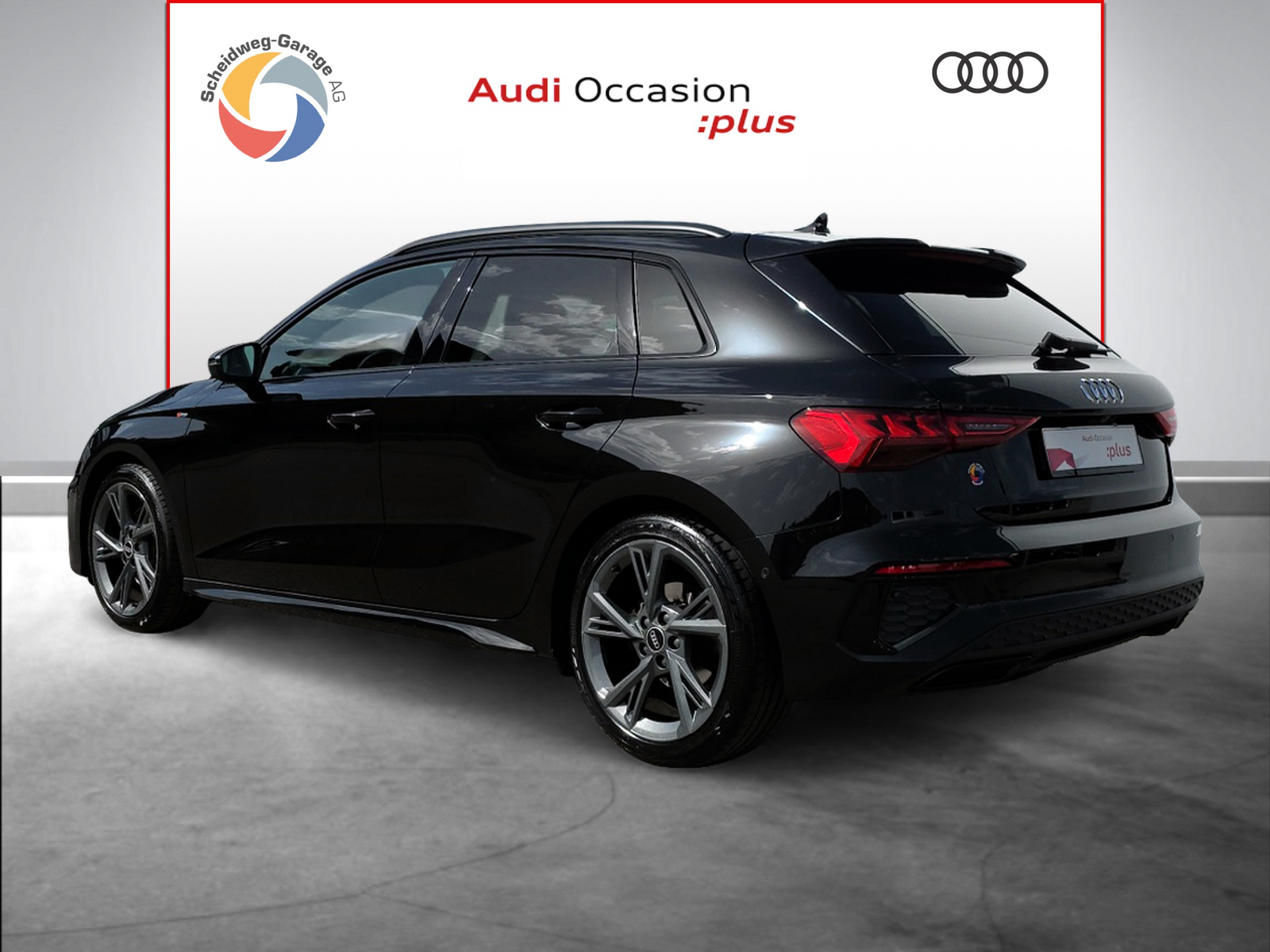 AUDI A3 Sportback 35 TFSI S line Attraction S-tronic-image-12