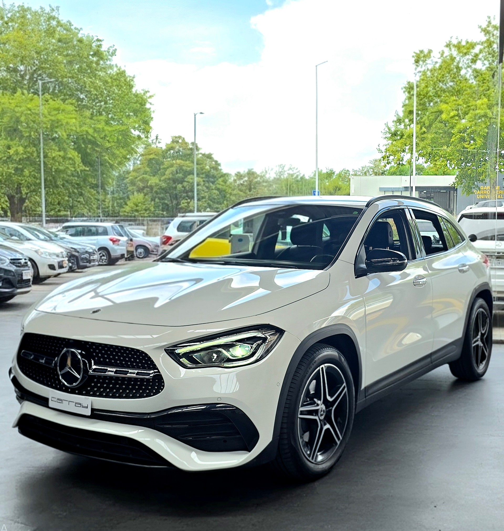 MERCEDES-BENZ GLA 200d 4Matic AMG Line 8G-DCT