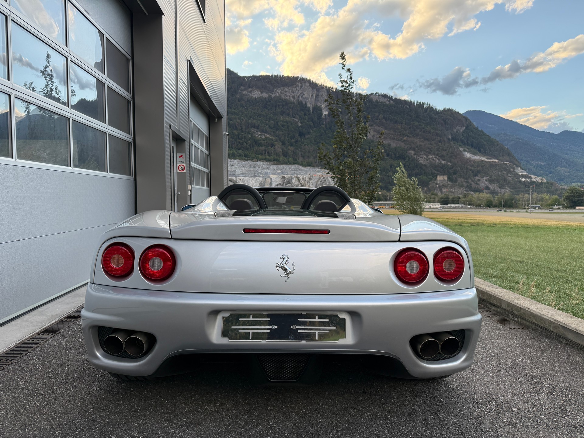 FERRARI F360 Spider - Handschalter-image-4