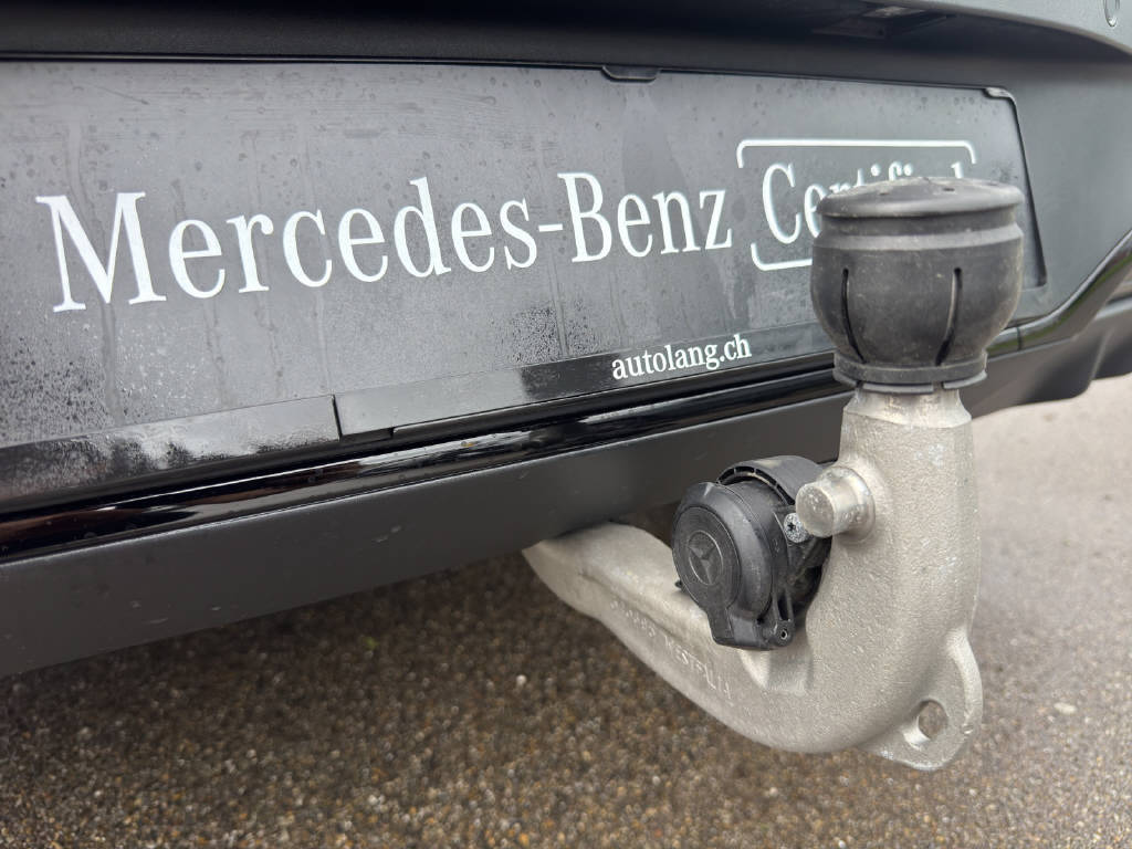 MERCEDES-BENZ EQA 350 AMG Line 4Matic-image-11