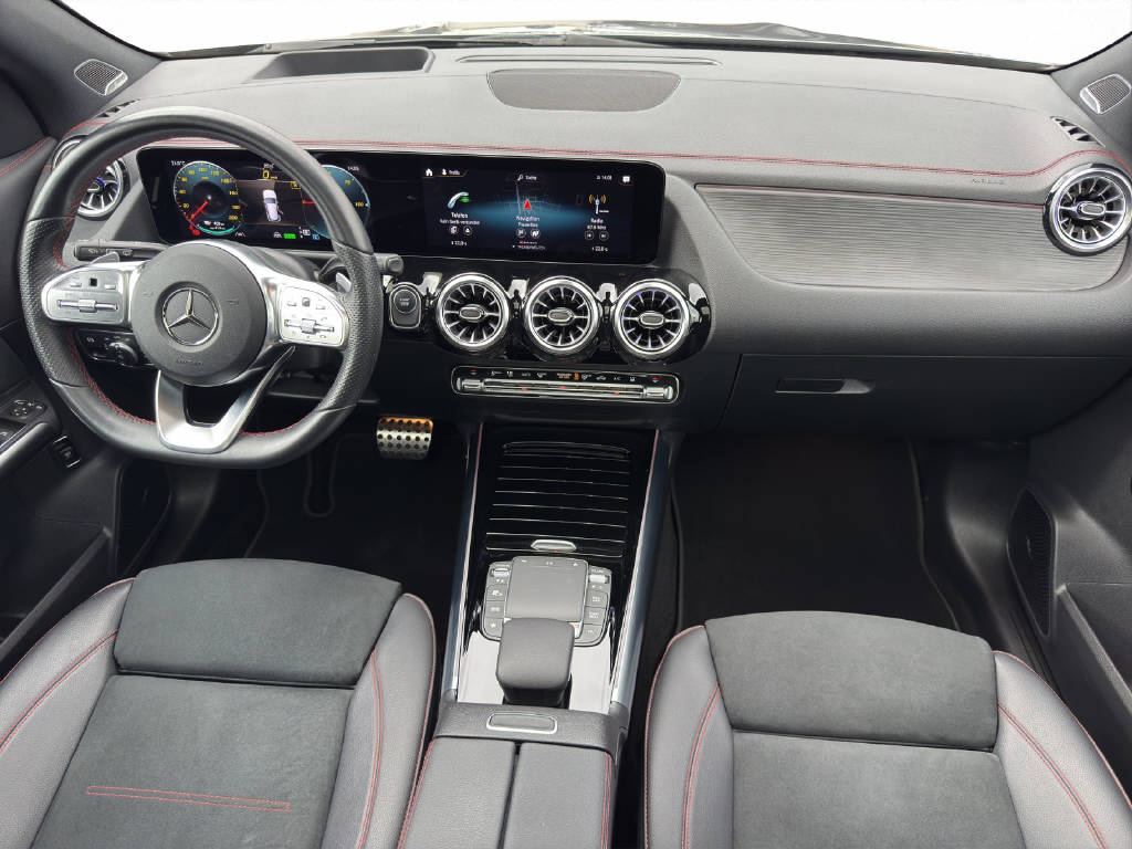 MERCEDES-BENZ EQA 350 AMG Line 4Matic-image-14