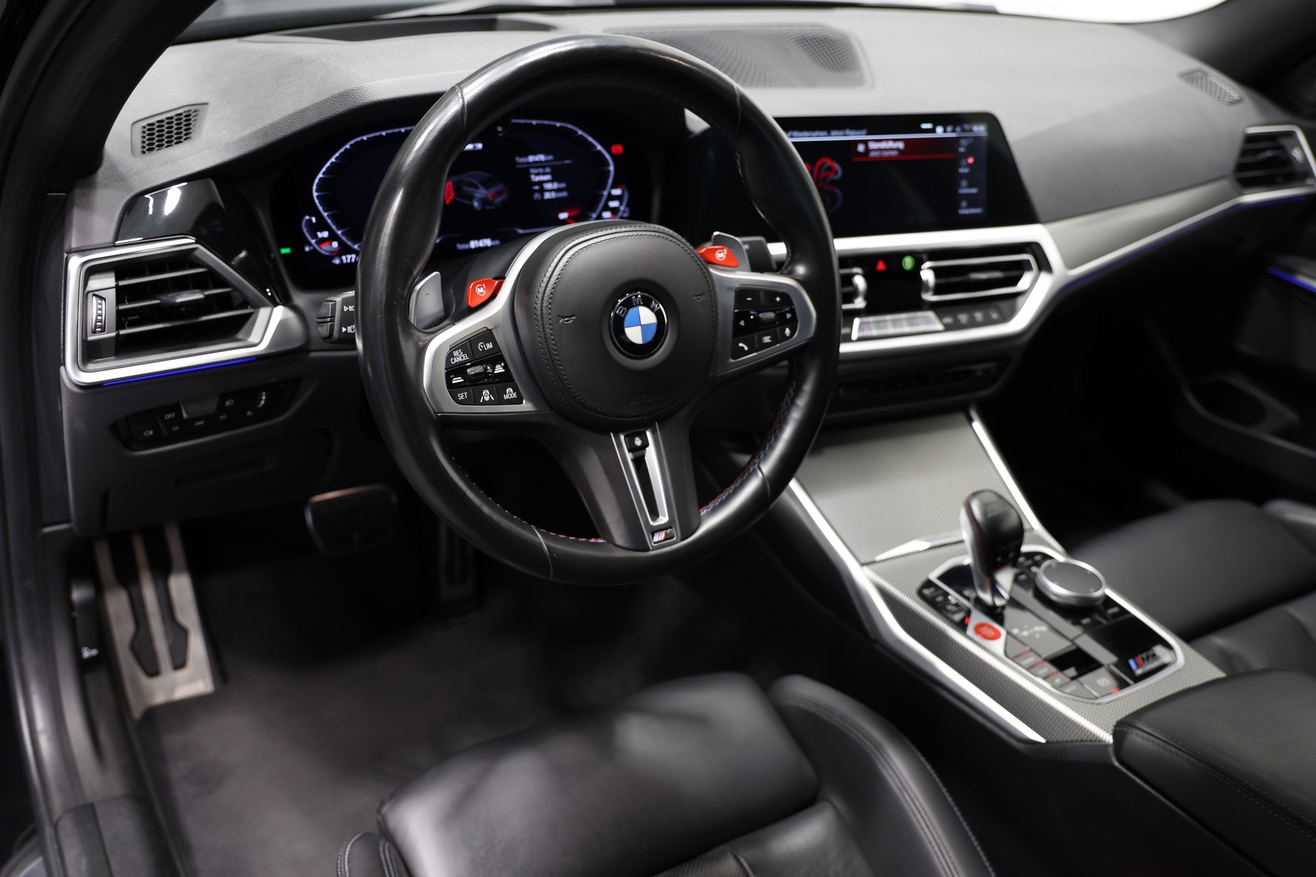 BMW M3 Competition M xDrive-image-18