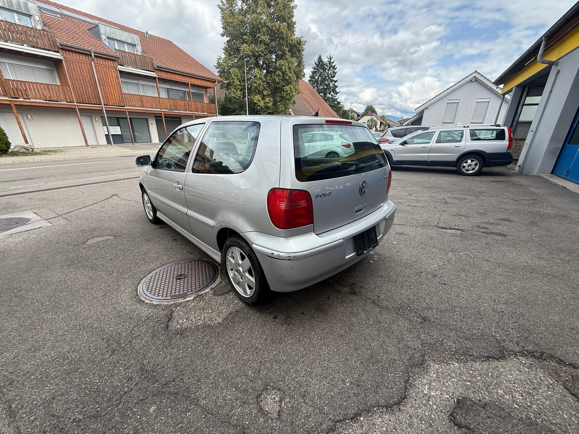 VW Polo 100 Highline-image-4