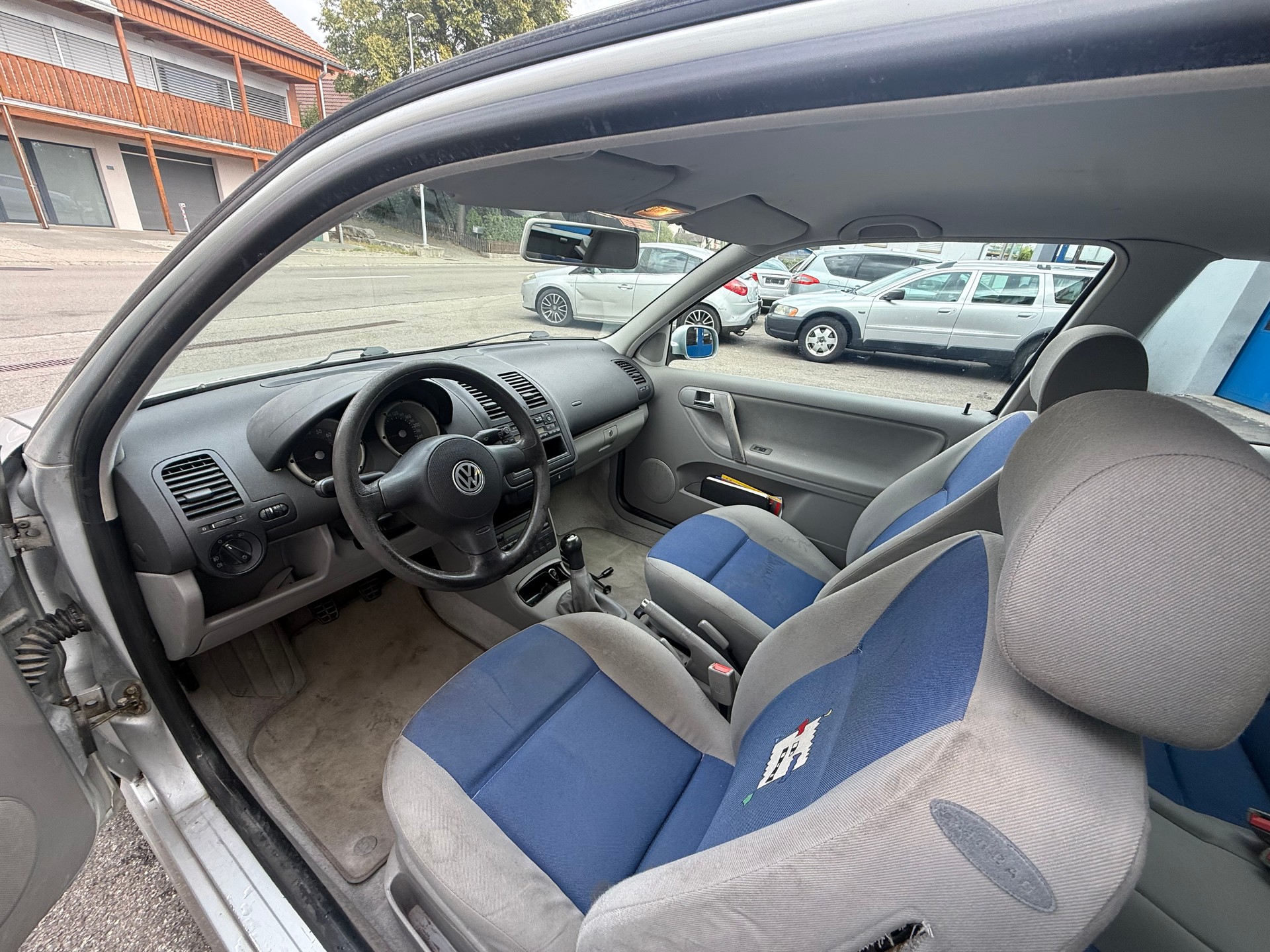 VW Polo 100 Highline-image-8