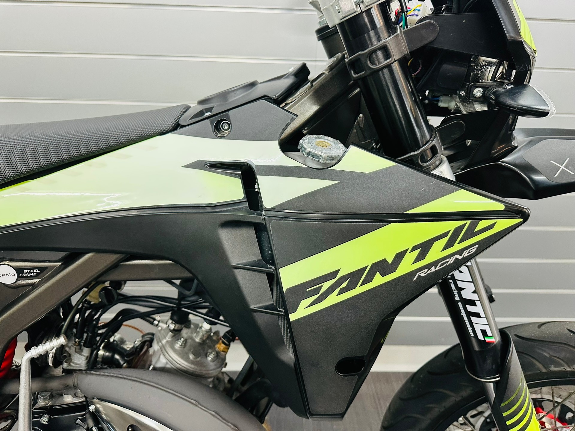 FANTIC XM 50 Motard Performance-image-1