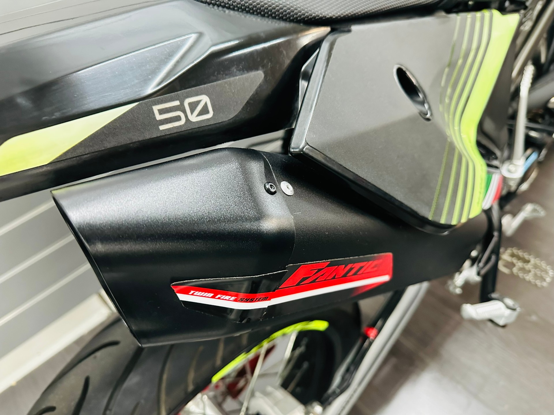 FANTIC XM 50 Motard Performance-image-3
