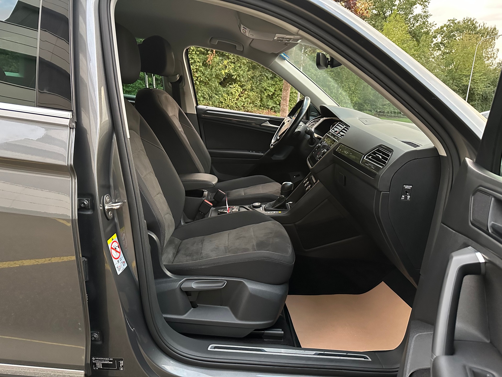 VW Tiguan 2.0 TDI SCR Highline 4Motion DSG-image-8