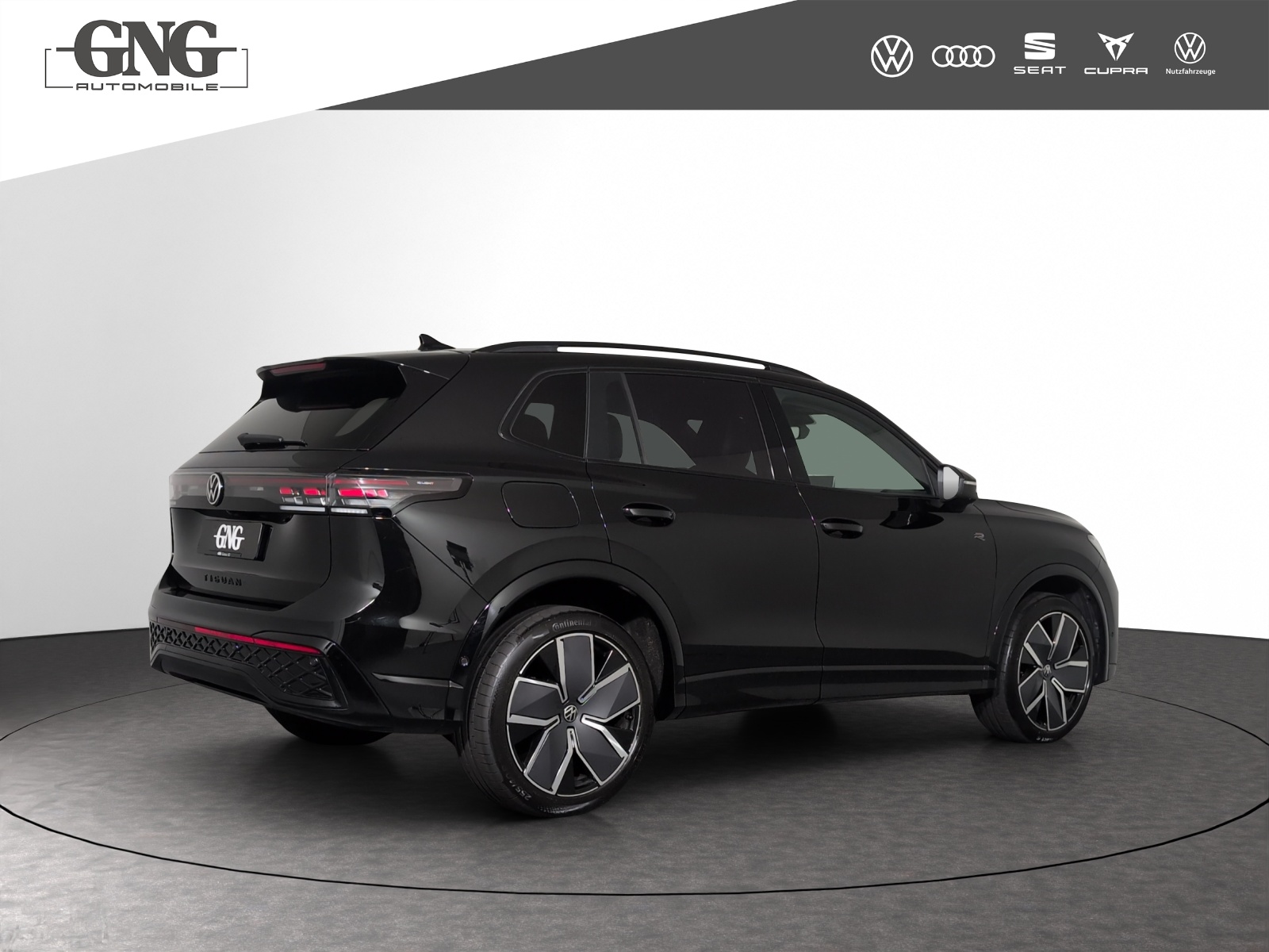VW Tiguan 2.0 TSI DSG R-Line 4Motion-showroom-element-2
